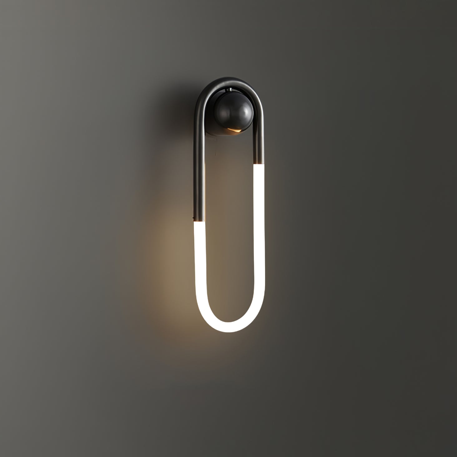 Paxanro Loop Wall Light