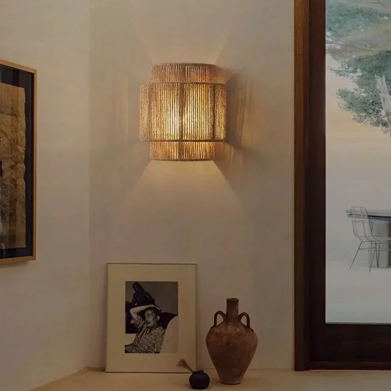 Ozu Hemp Rope Wall Light