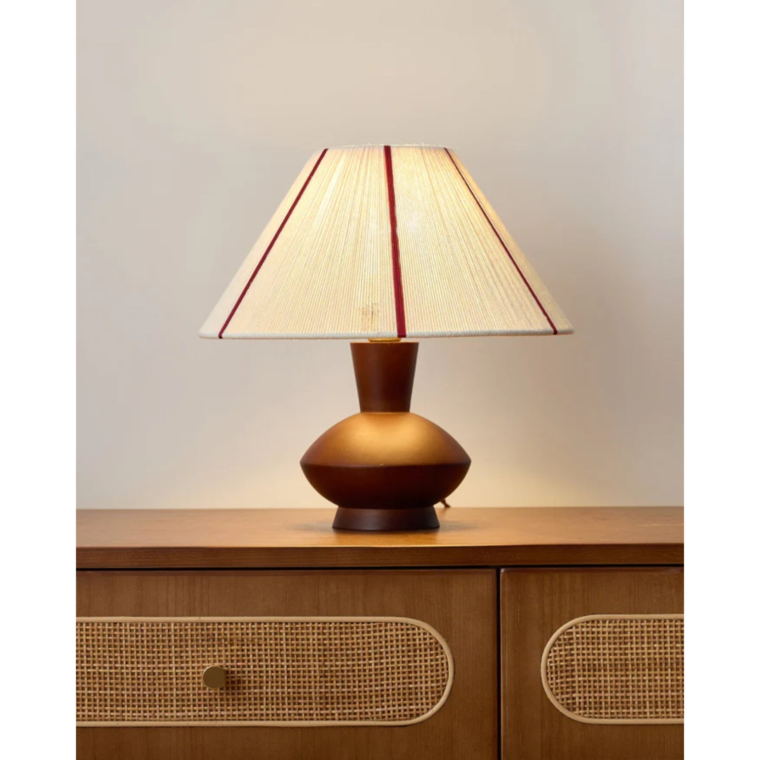 Sendisa Table Lamp