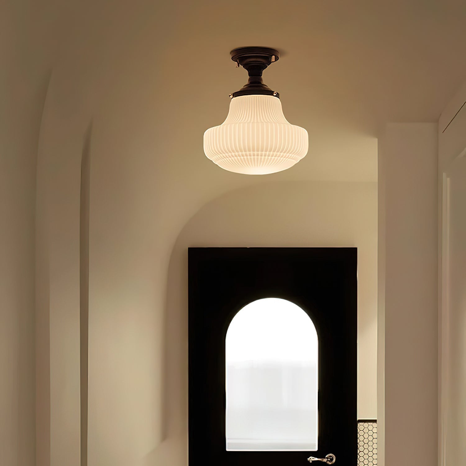 Hemno Ceiling Light