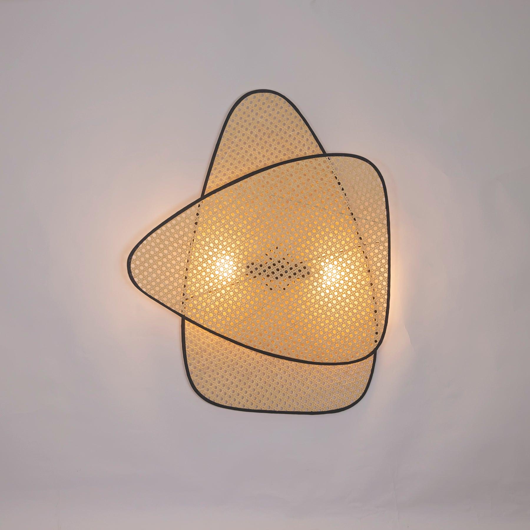 Mavina Wall Light
