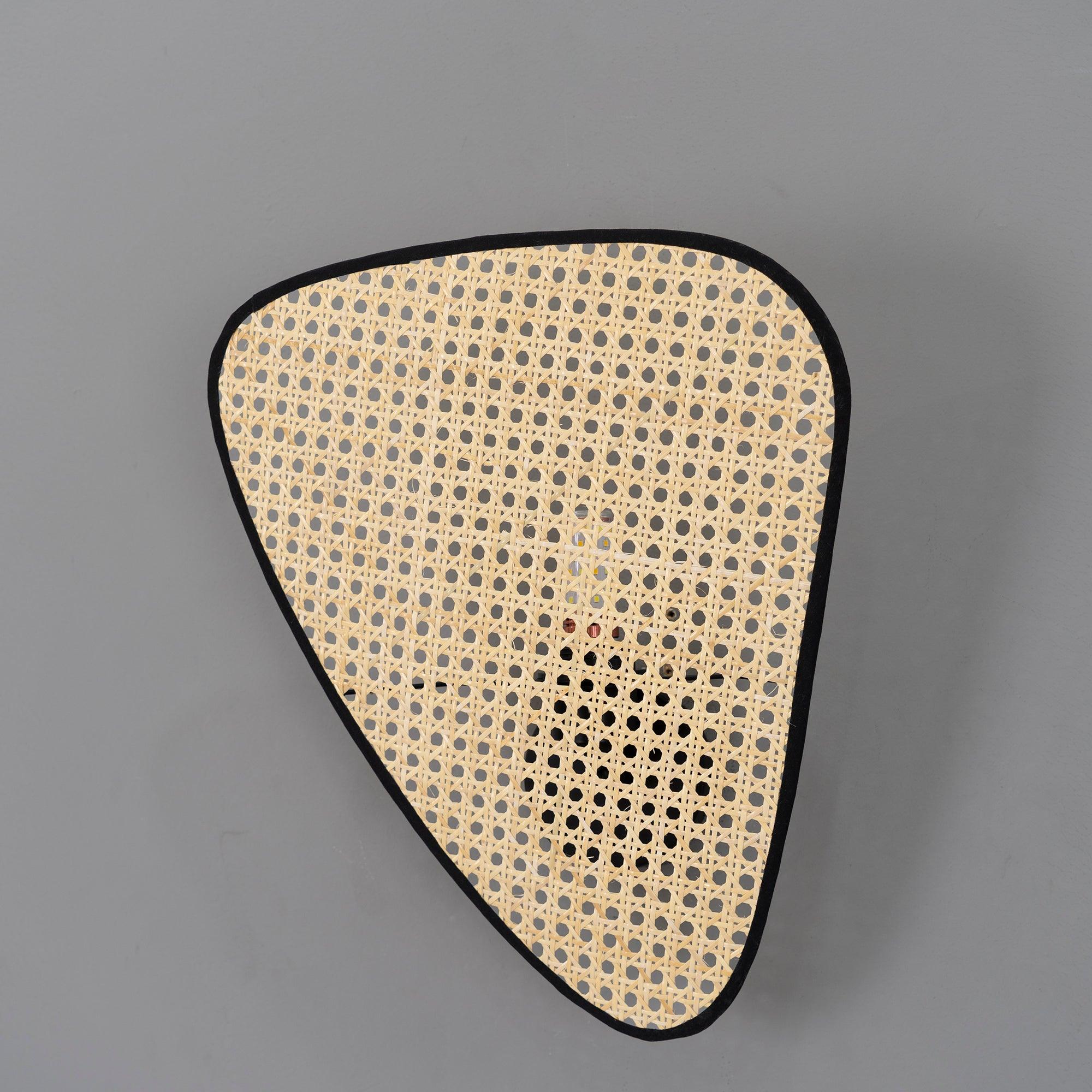 Mavina Wall Light