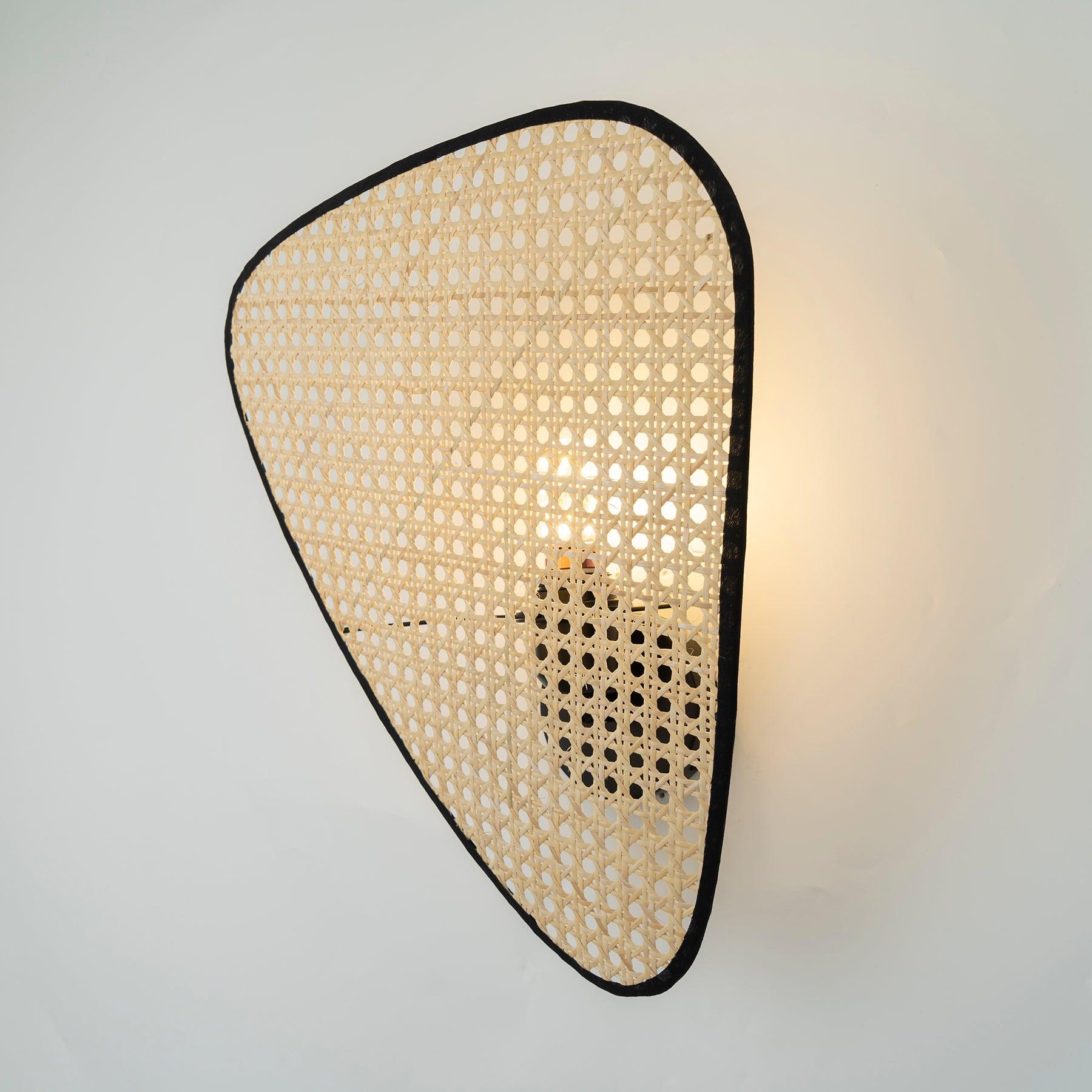 Mavina Wall Light