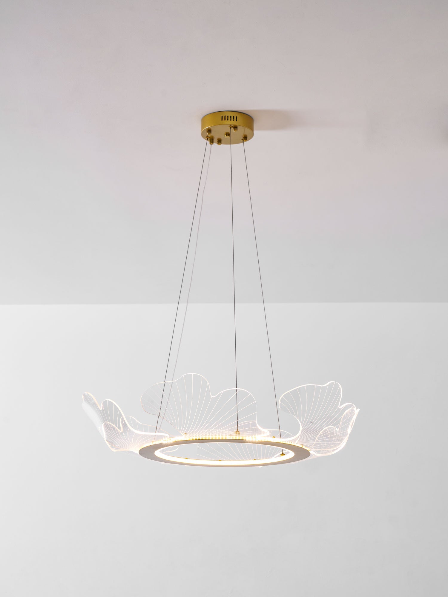 Kelltoney Leaf Chandelier