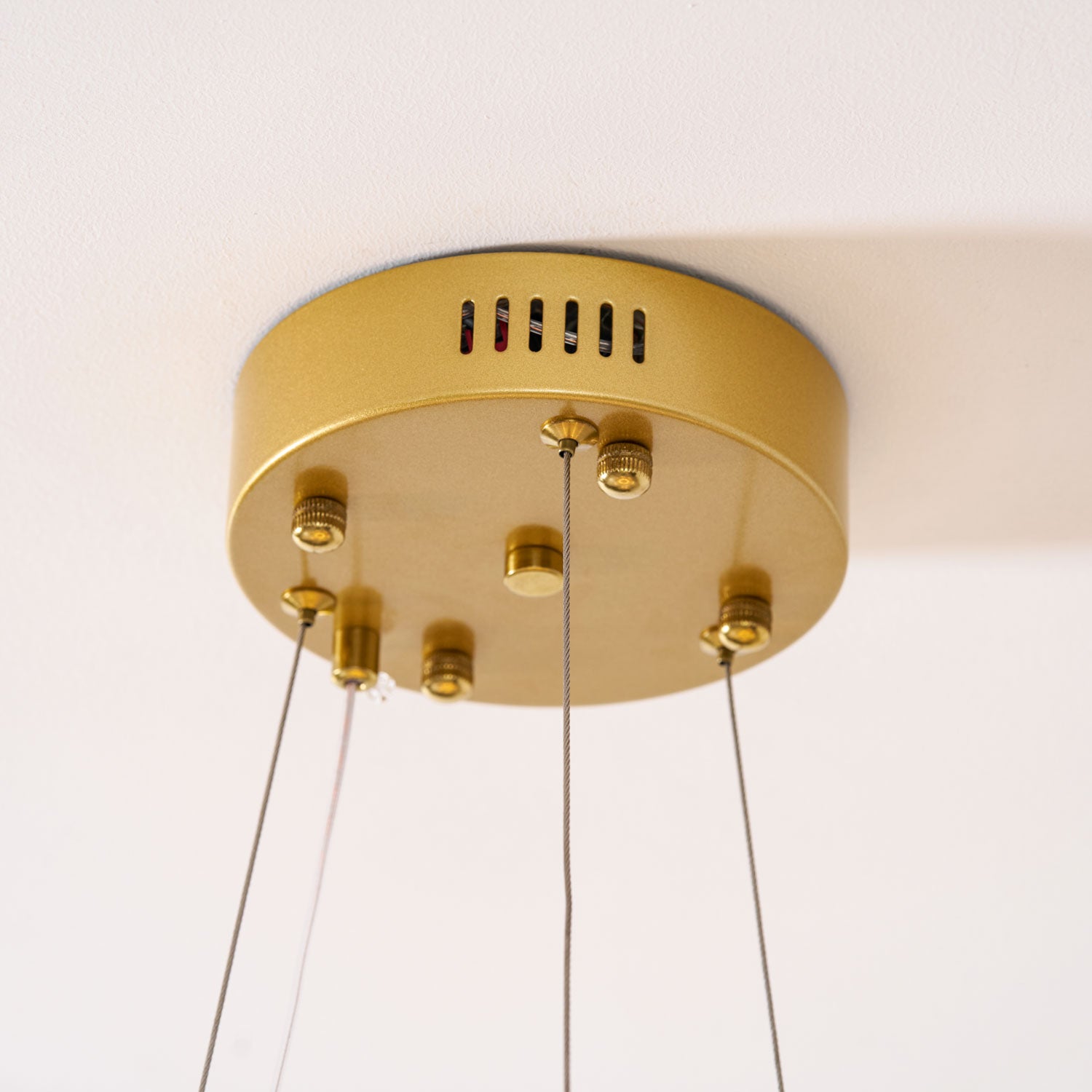 Kelltoney Leaf Chandelier
