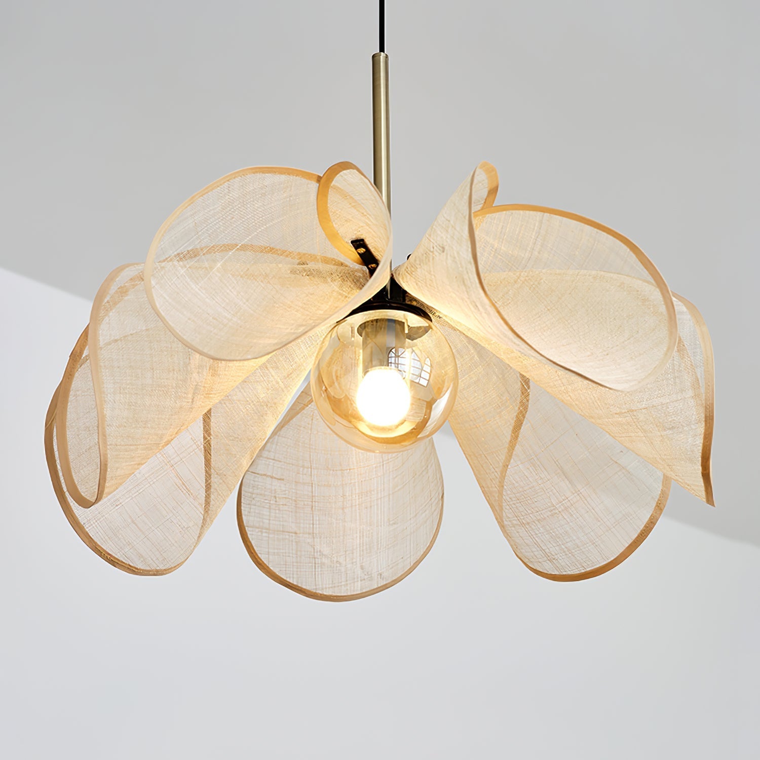 Semifare Pendant Light
