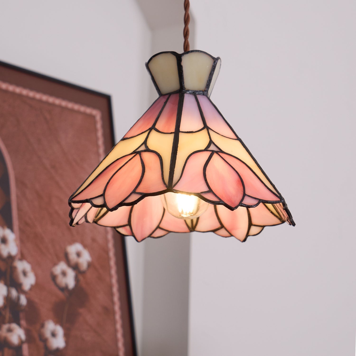 Sadena Tiffany Pendant Light