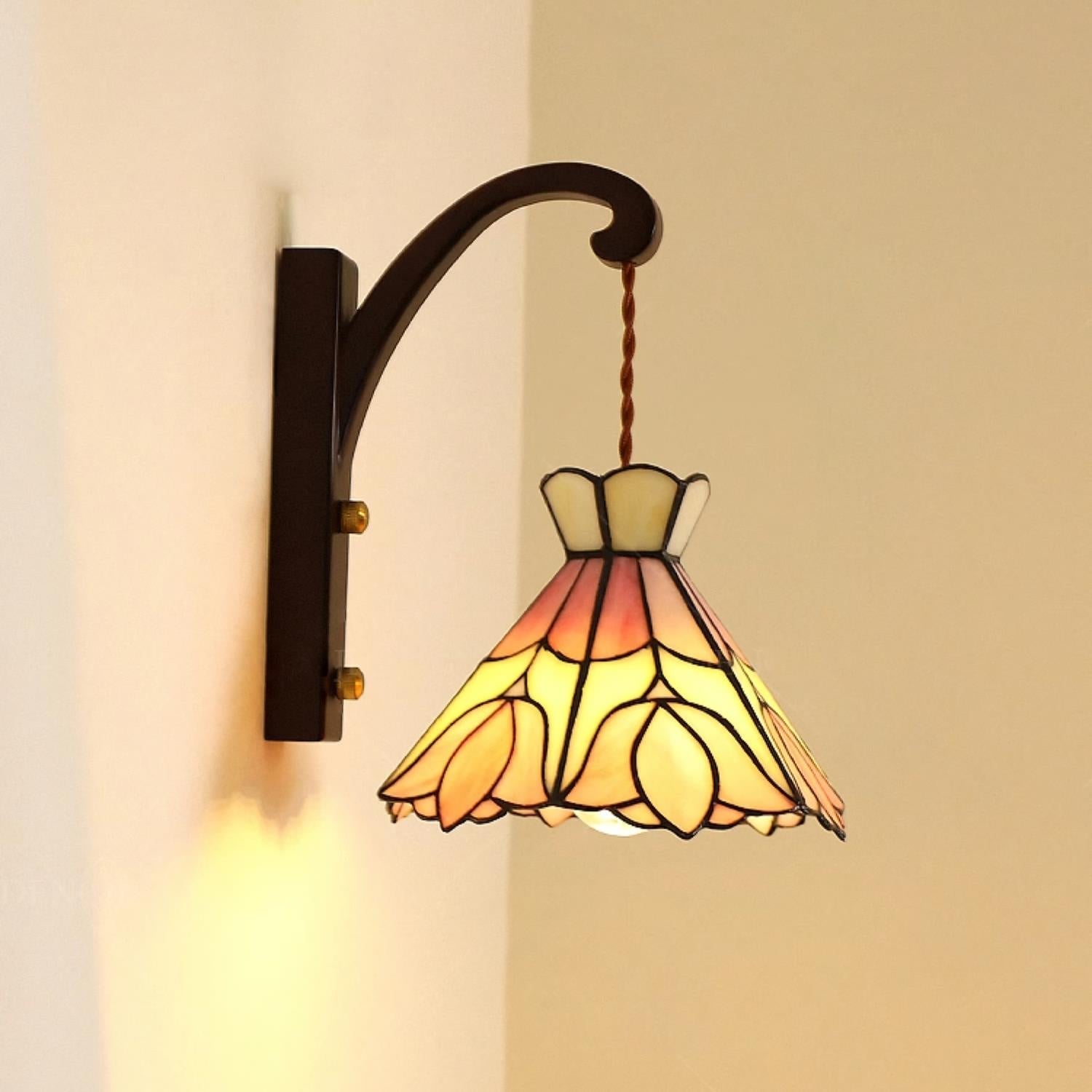 Sadena Tiffany Wall Light