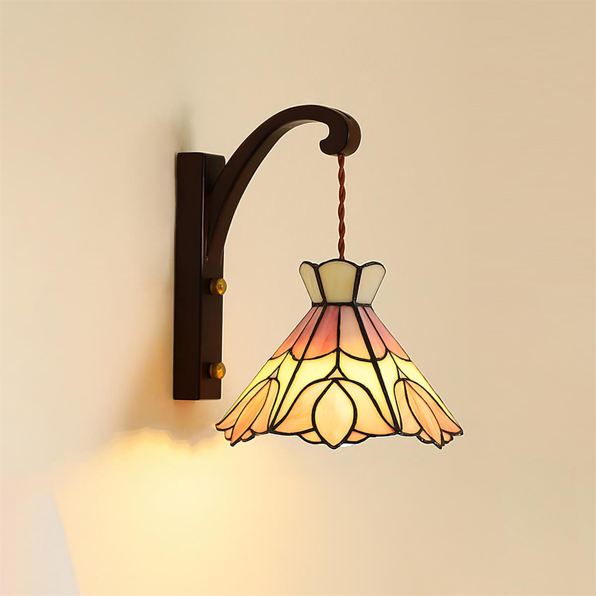 Sadena Tiffany Wall Light