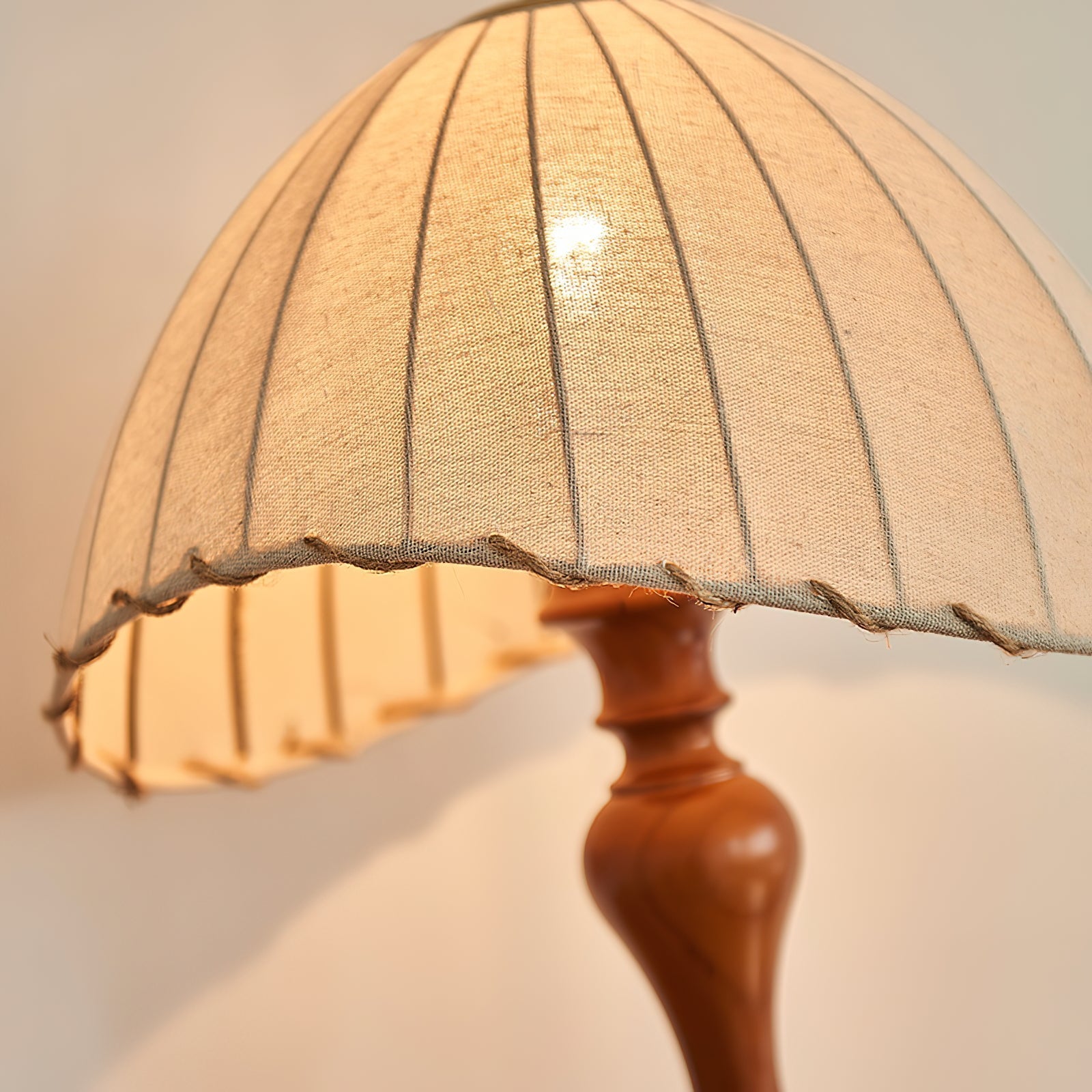 Solenity Table Lamp