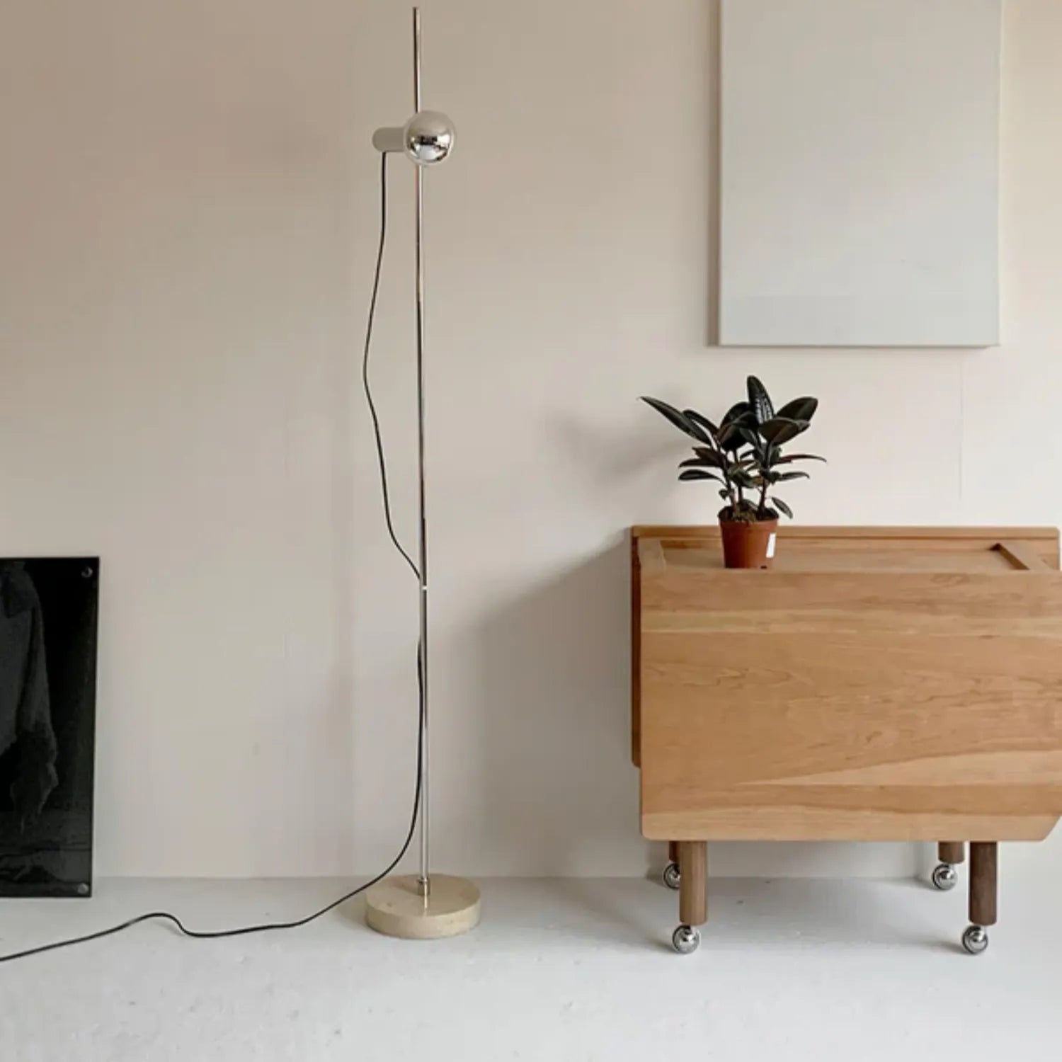 Sefeso Floor Lamp
