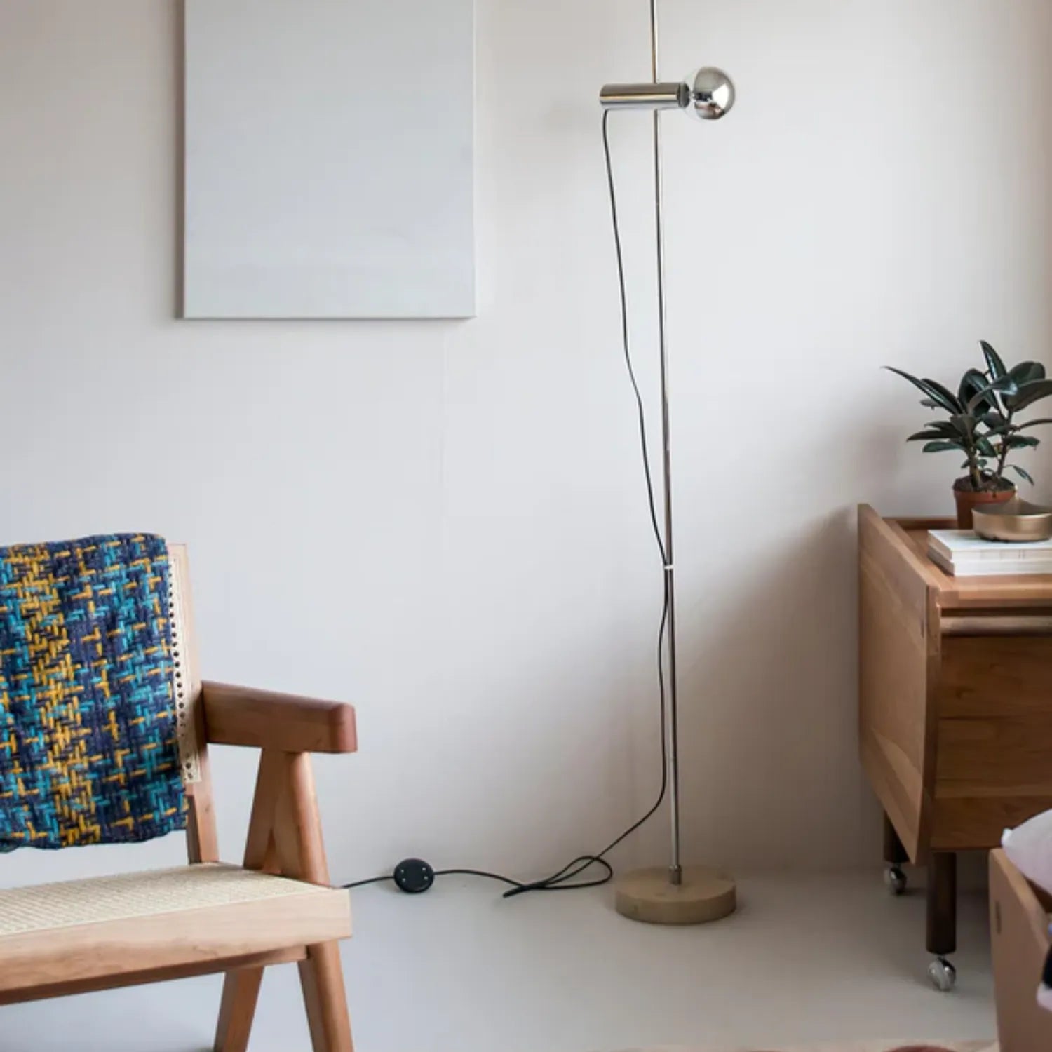 Sefeso Floor Lamp