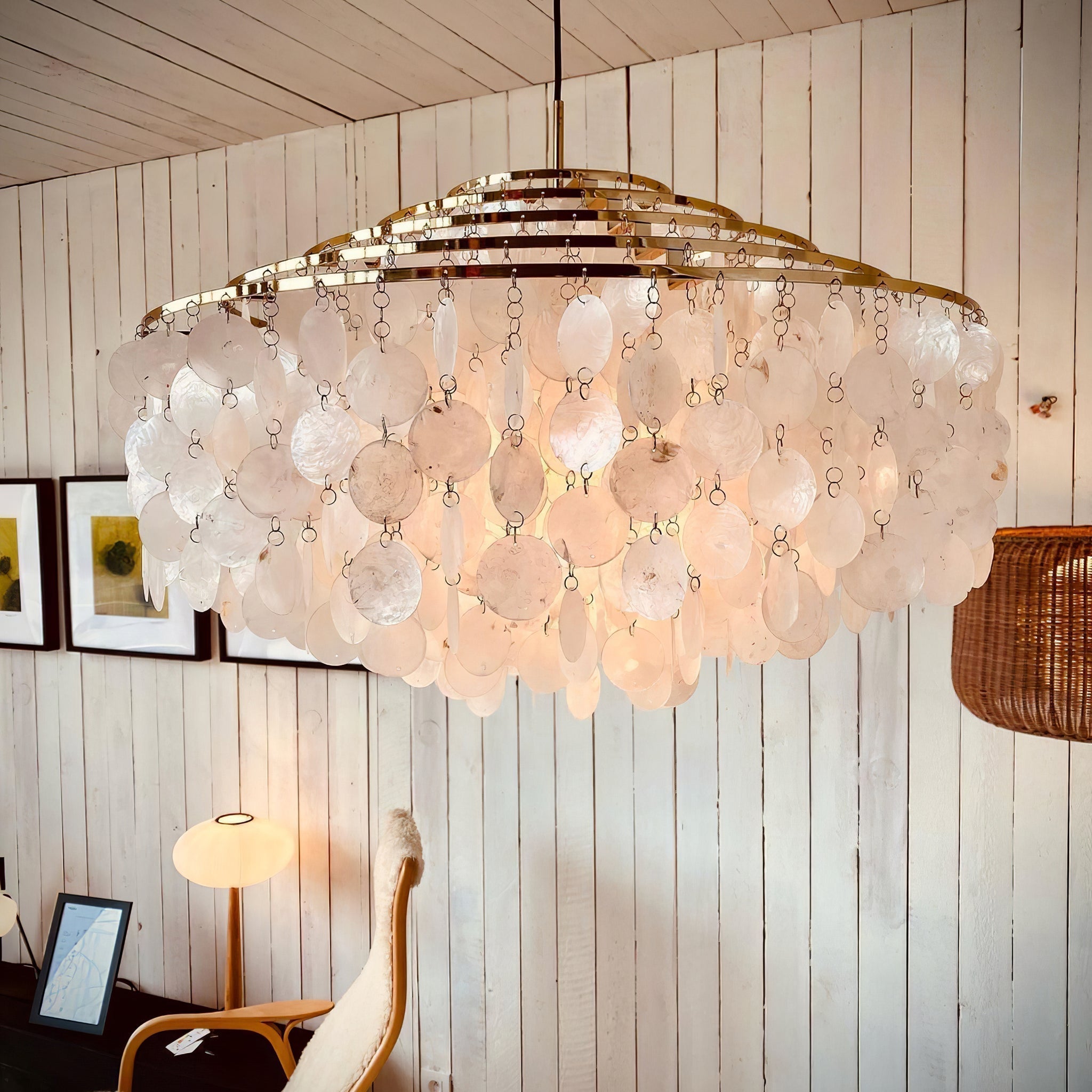 Qanserrino Chandelier