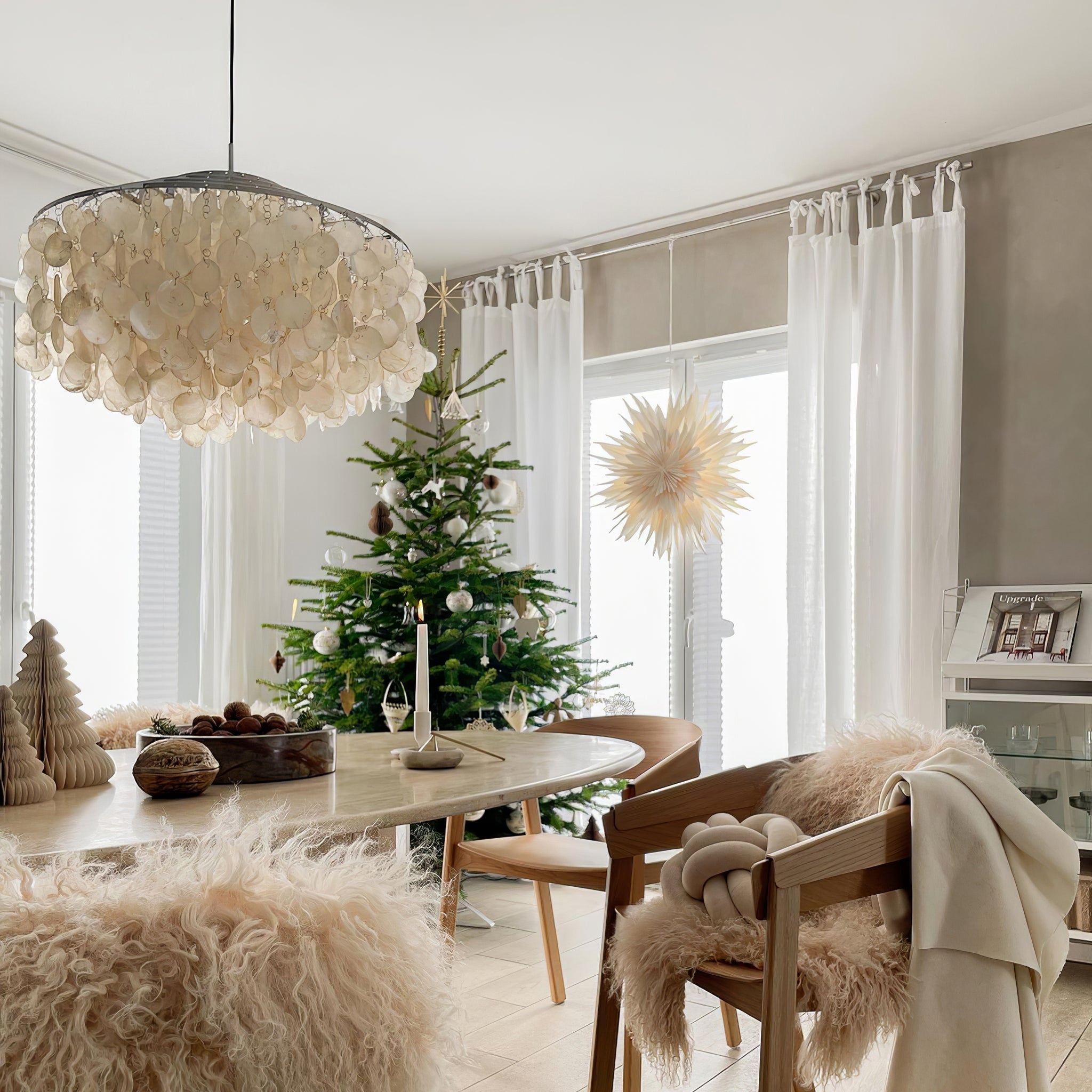Qanserrino Chandelier