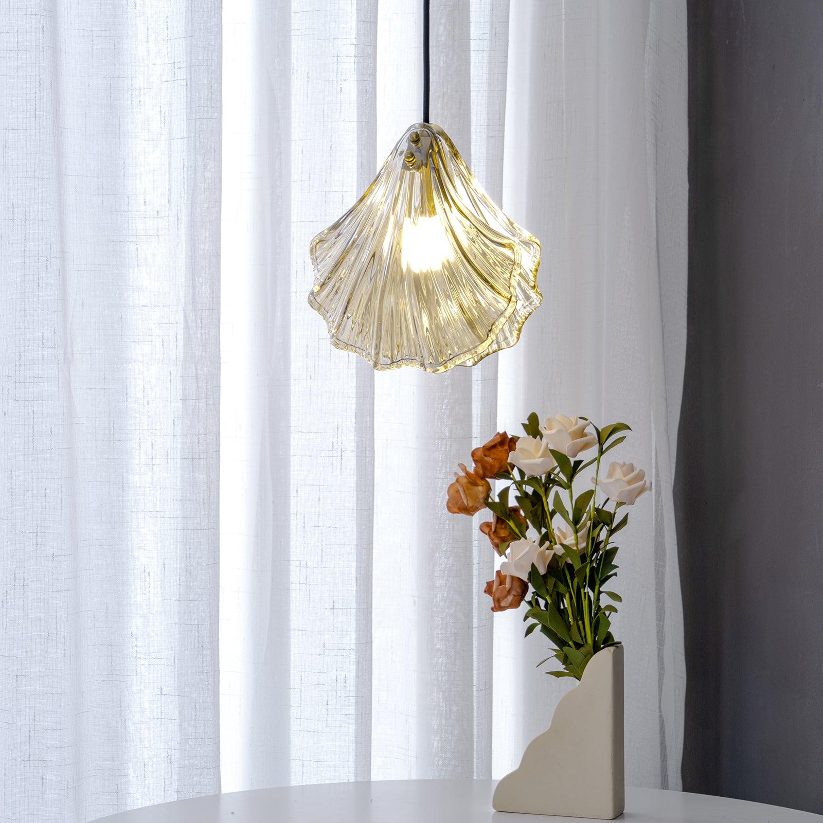 Nalina Shell-Shaped Pendant Light