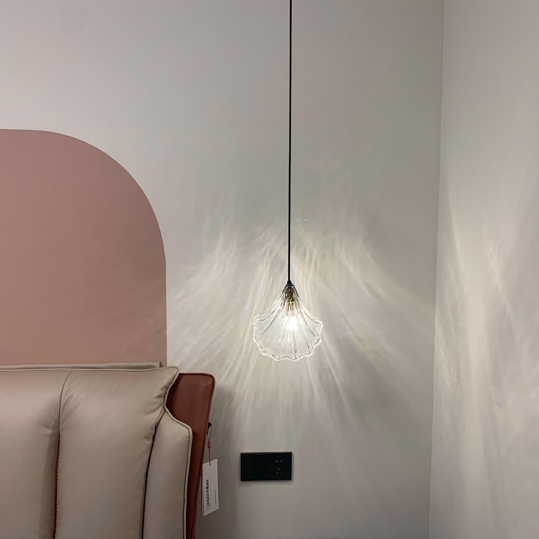 Nalina Shell-Shaped Pendant Light
