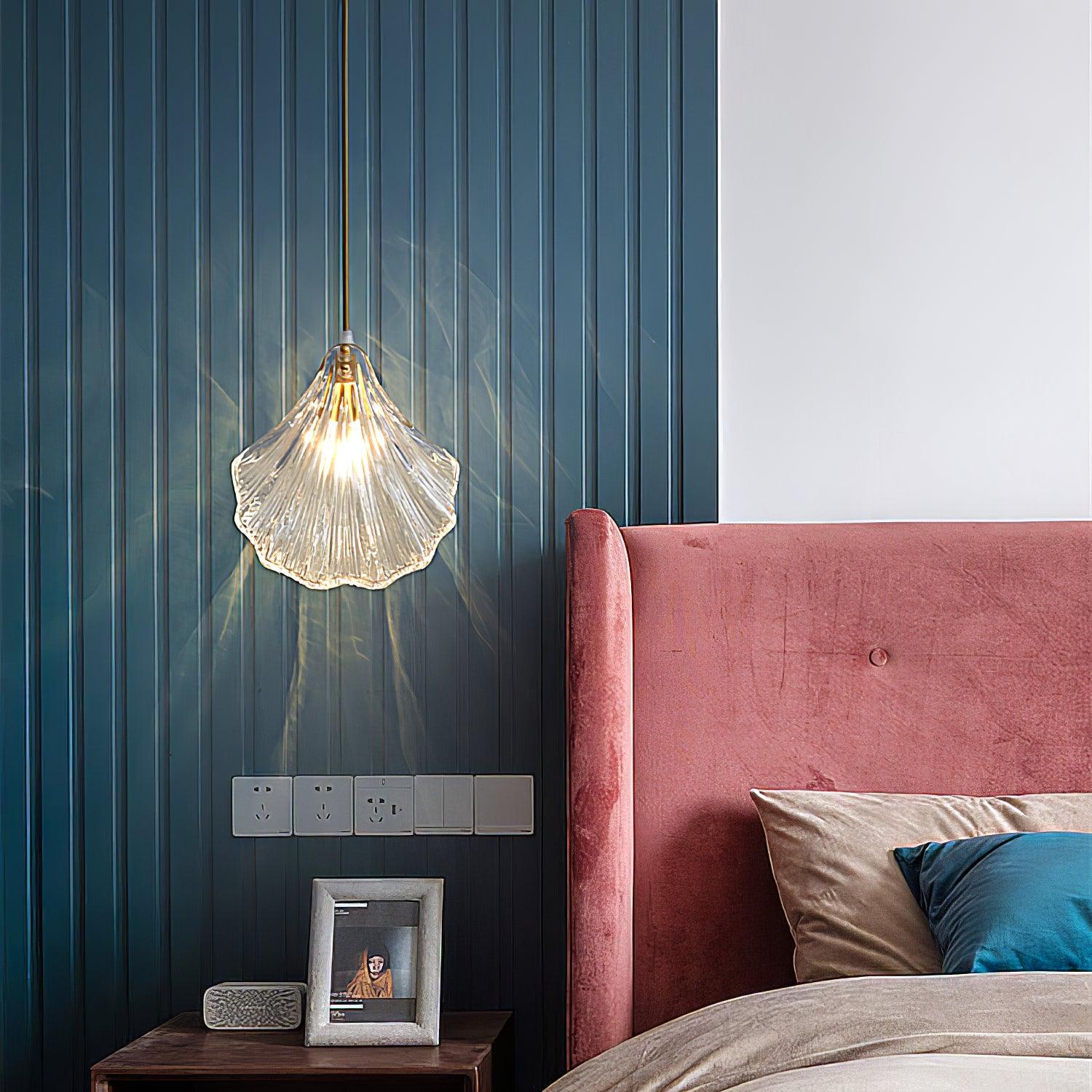Nalina Shell-Shaped Pendant Light