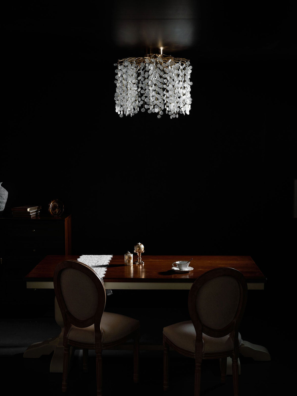 Dunwellas Ceiling Light