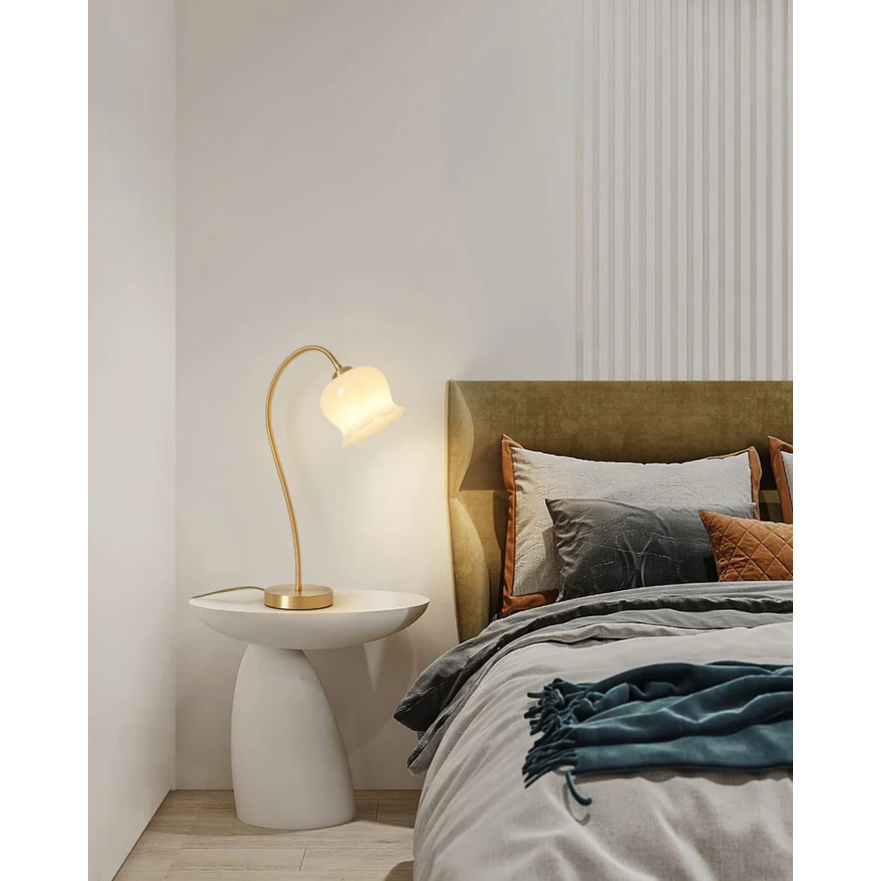 Sienna Flower Table Lamp