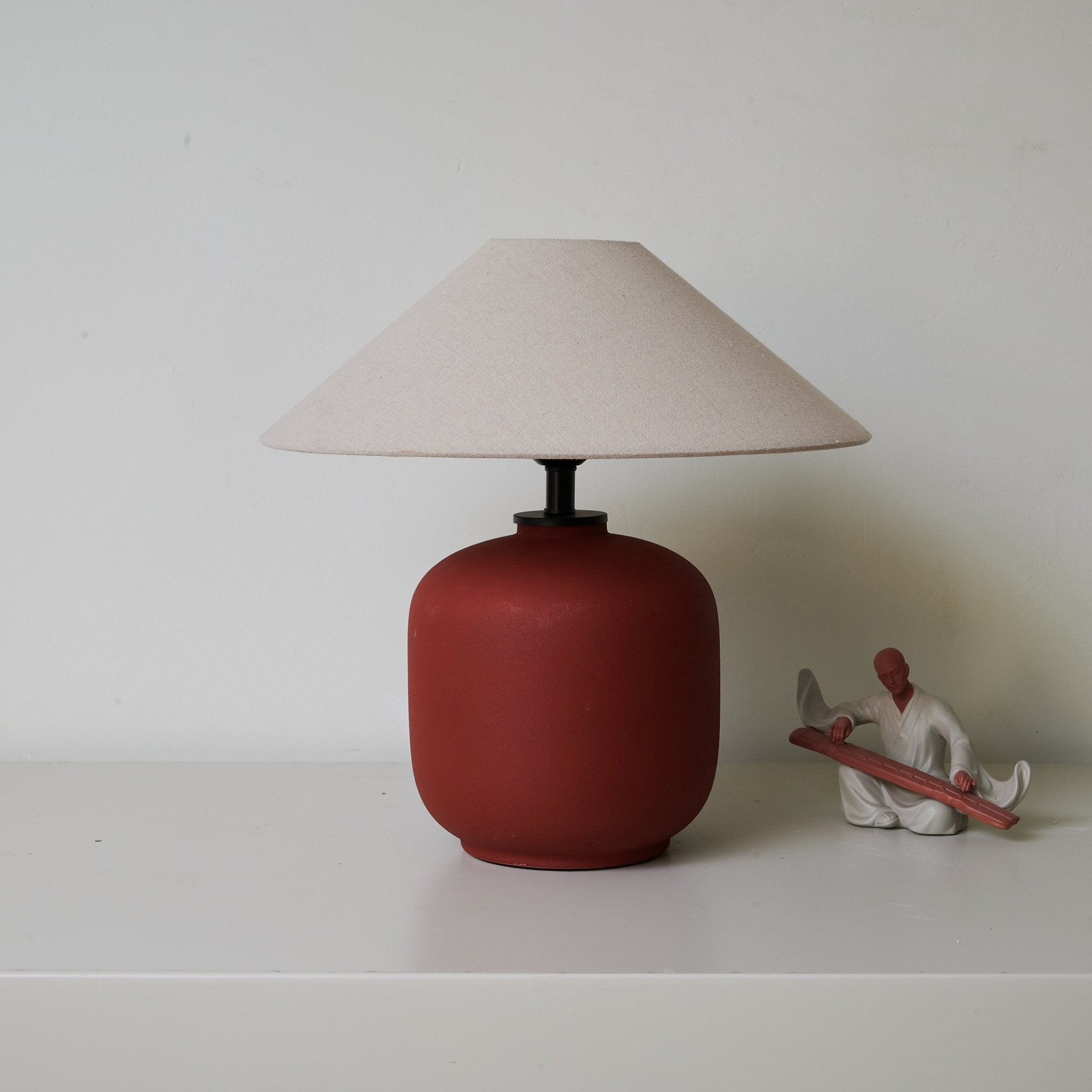 Soneca Table Lamp