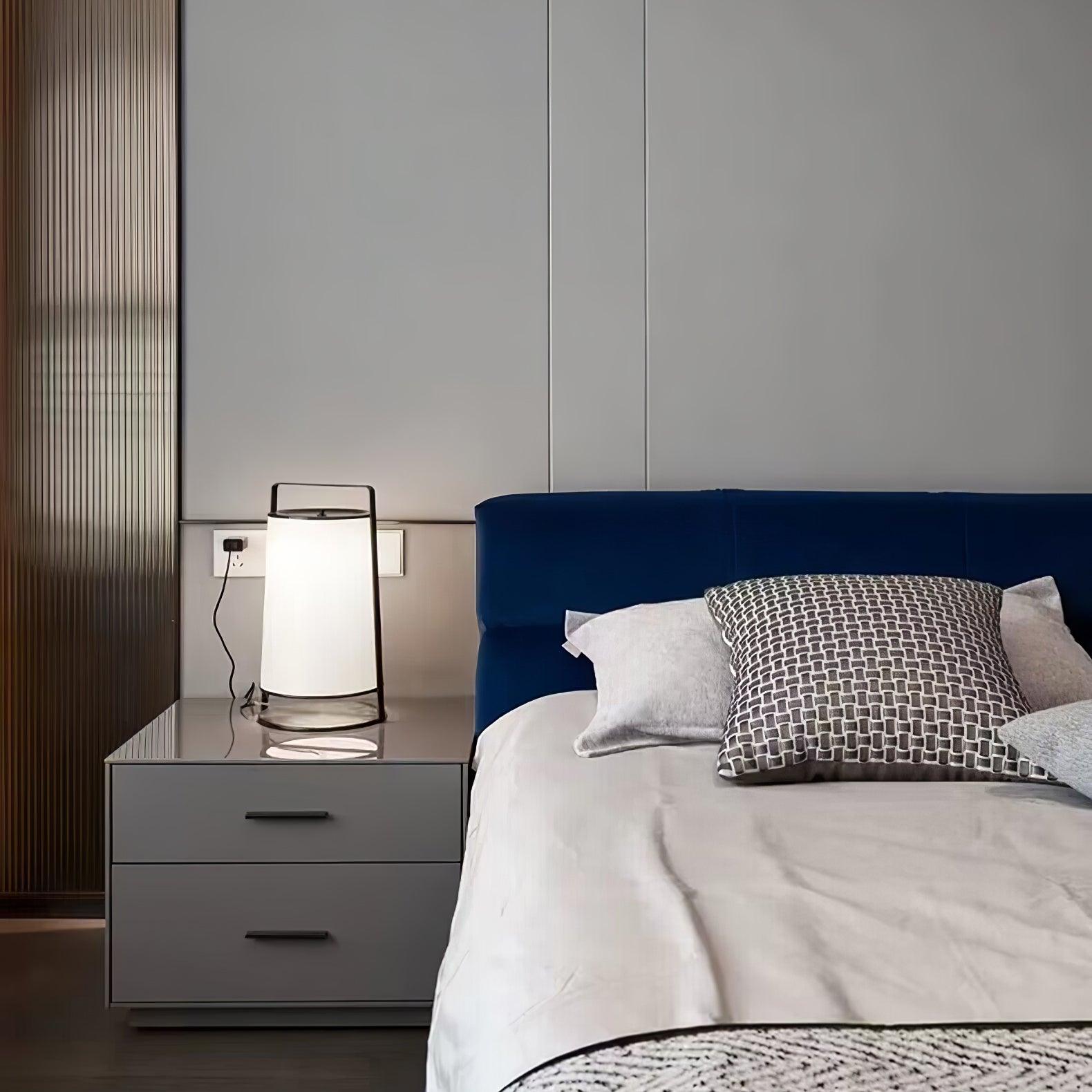 Soamev Floor Lamp