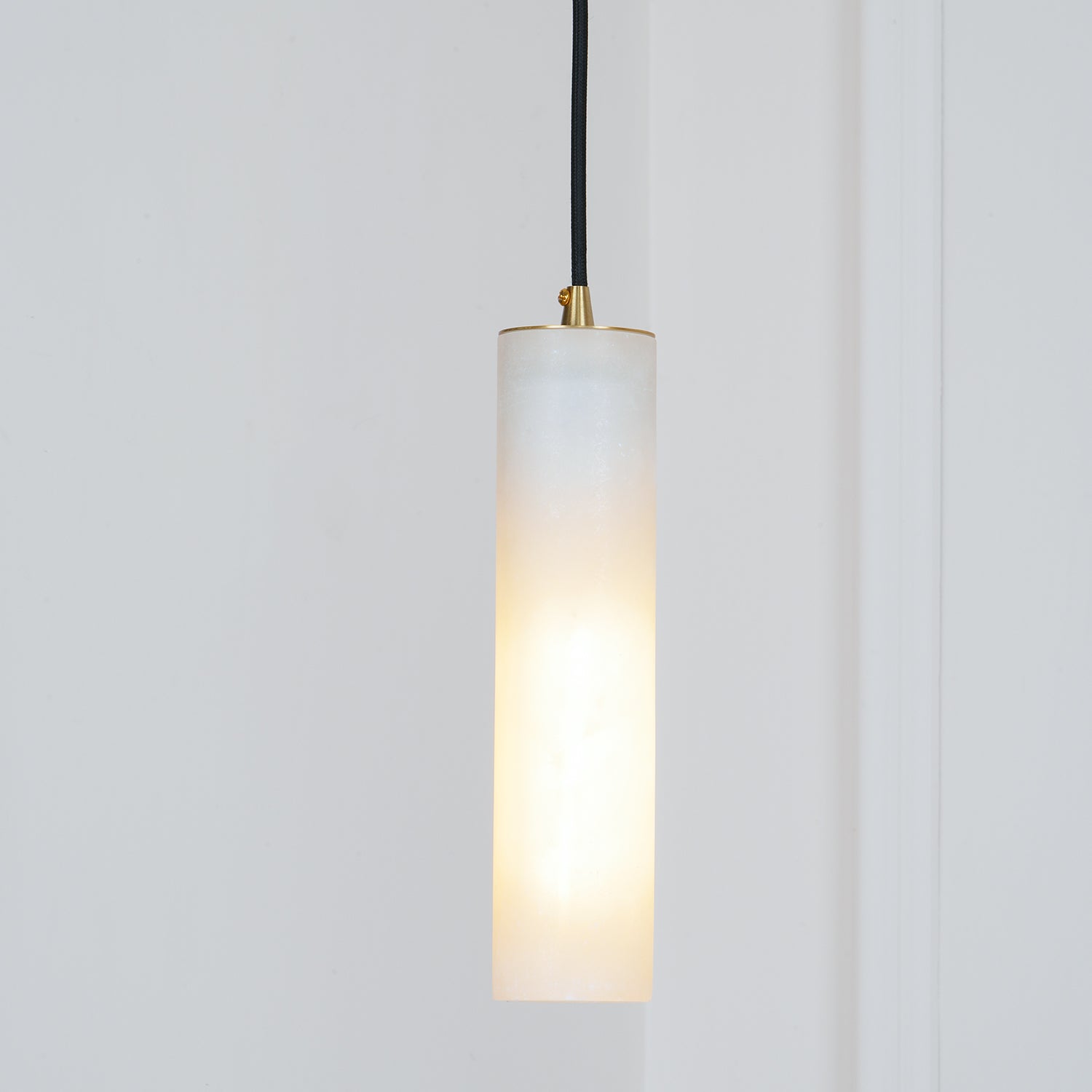 Virello Alabaster Pendant Light