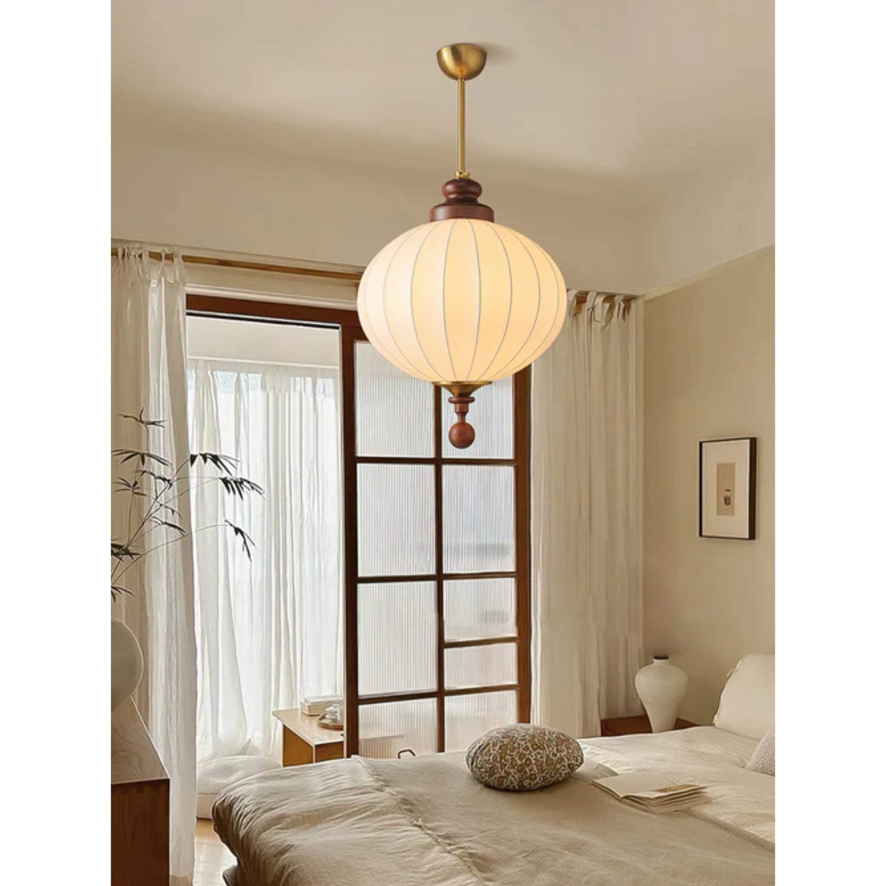 Miscane Pendant Light