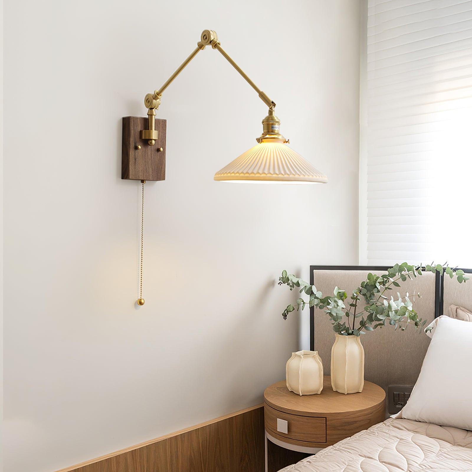 Etravio Wall Light