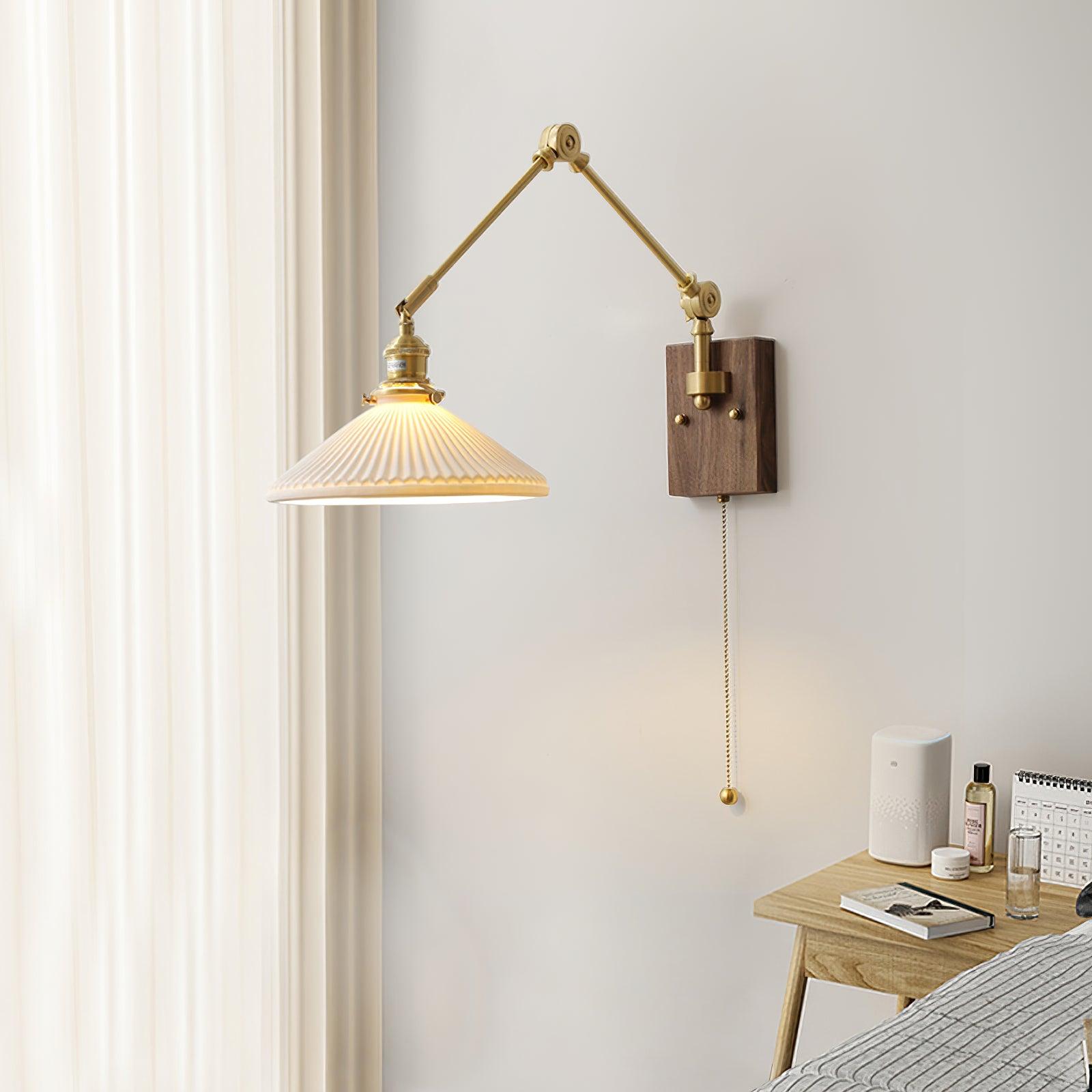 Etravio Wall Light