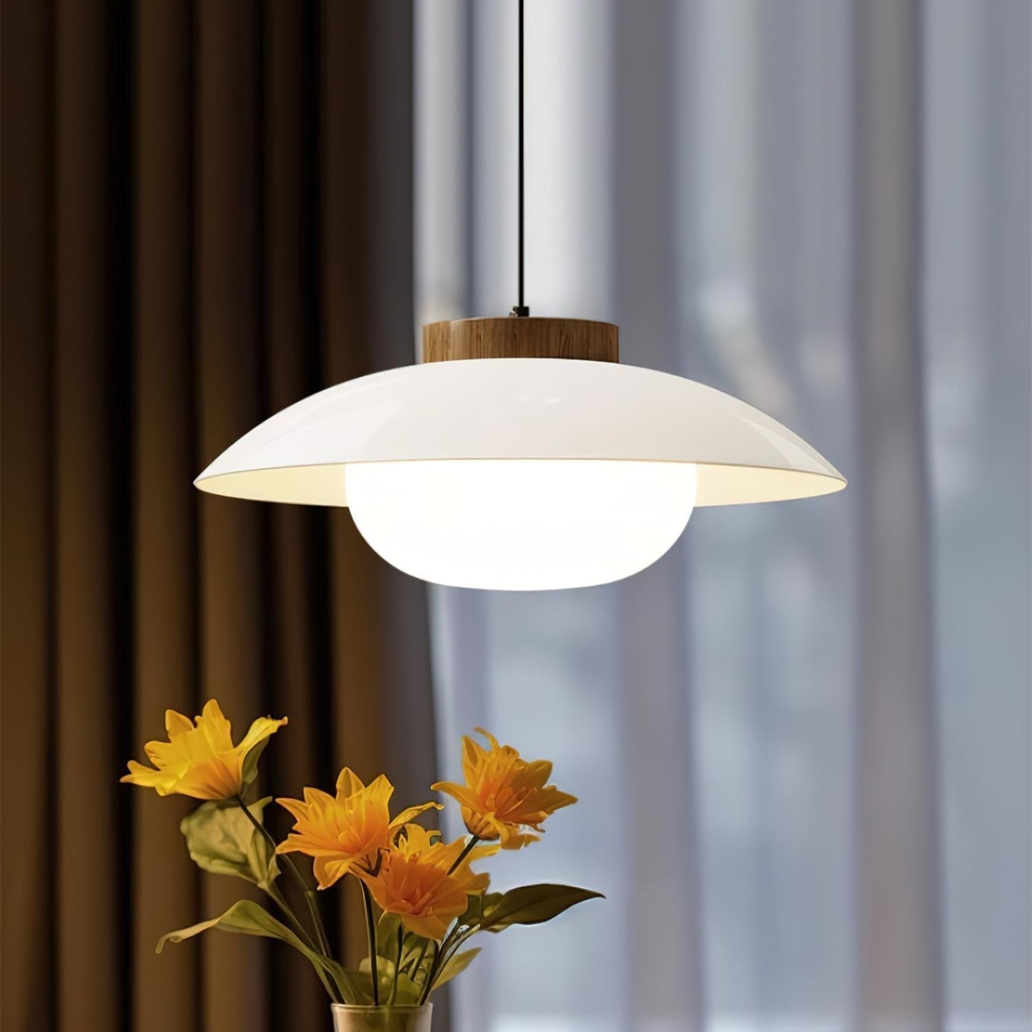 Kanser Pendant Light