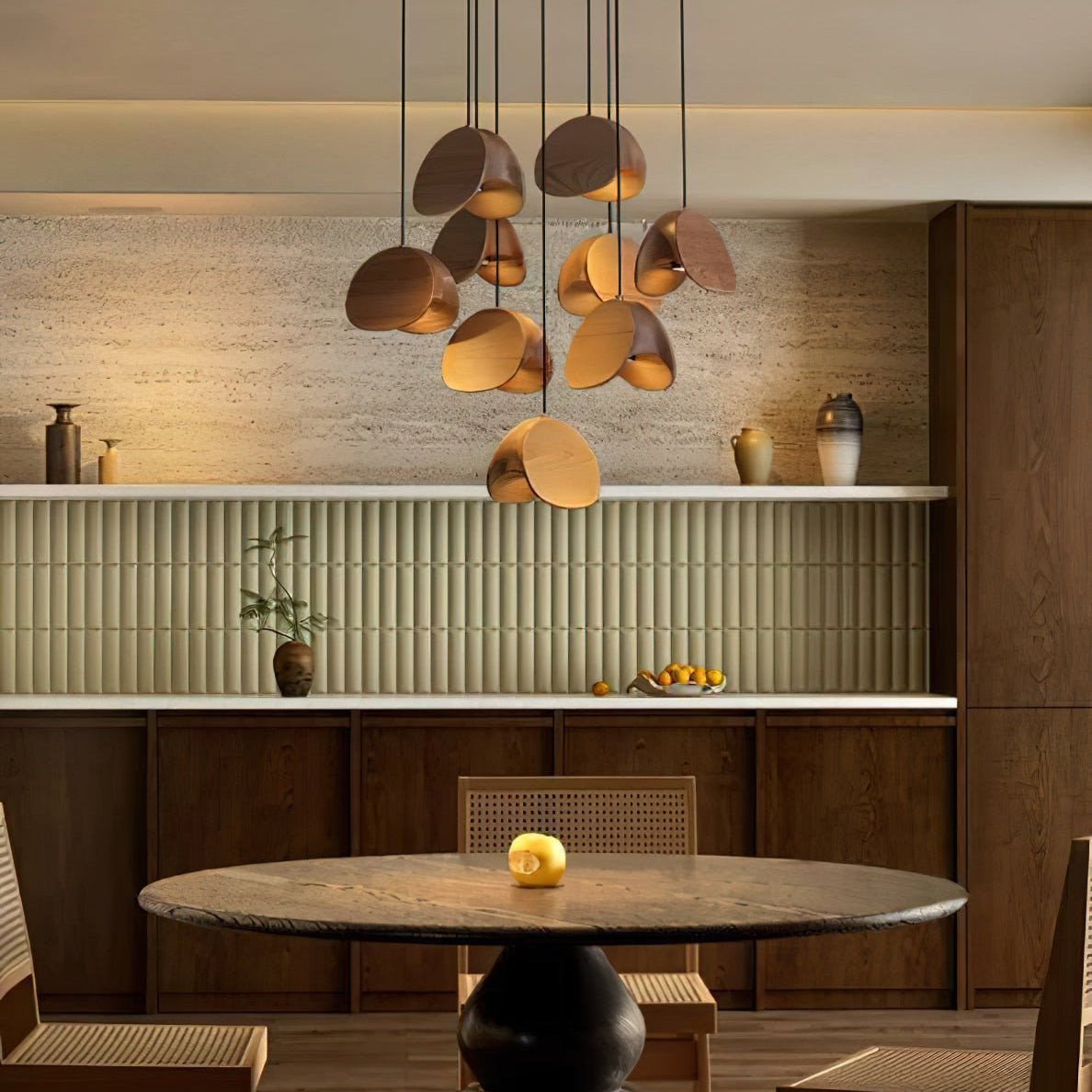 Sayuan Pendant Light