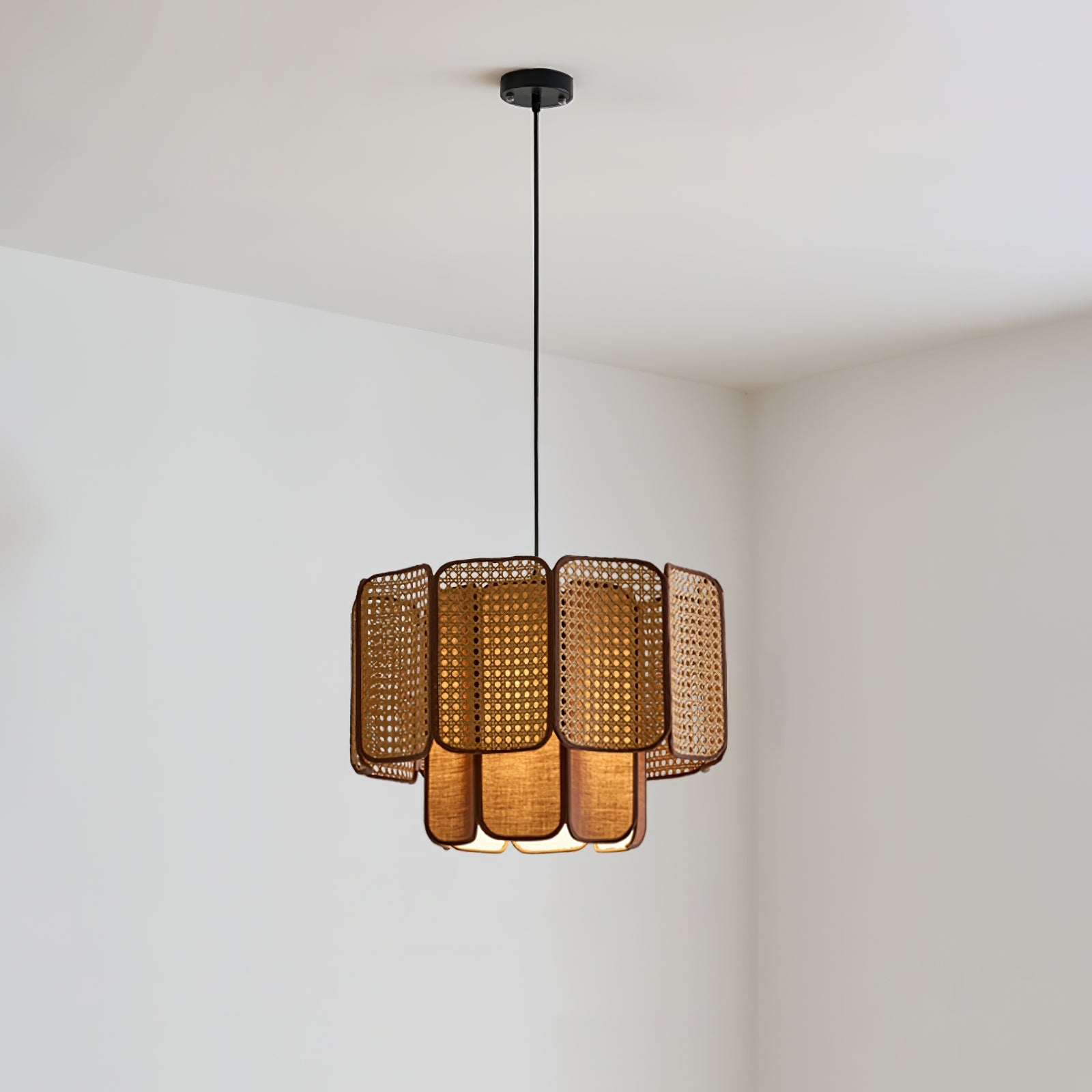 Solonifa Pendant Light