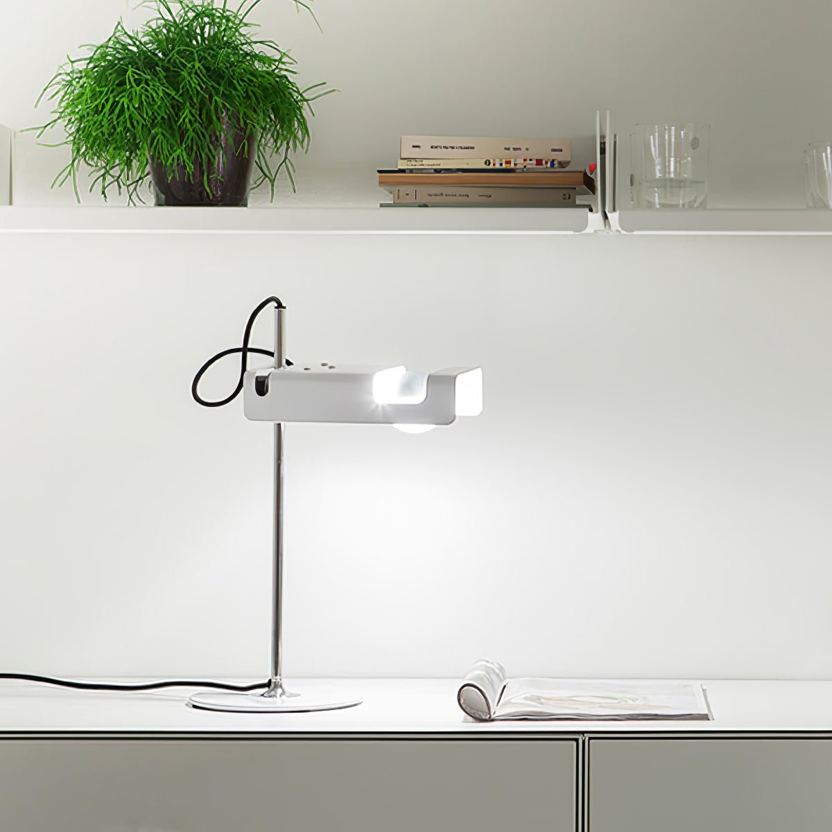 Sider Table Lamp