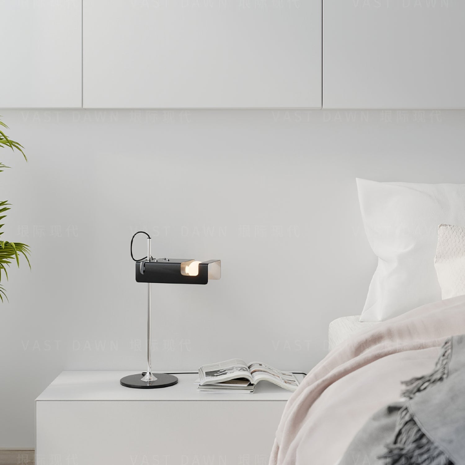 Sider Table Lamp