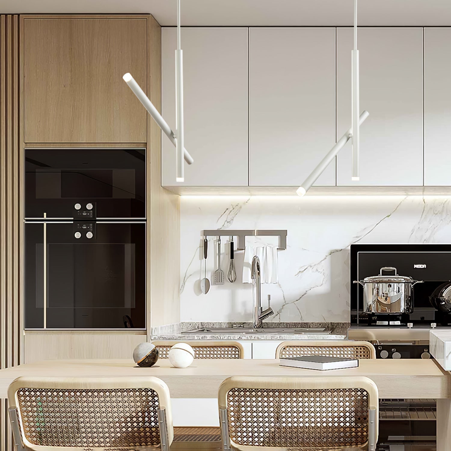 Spindel Pendant Light