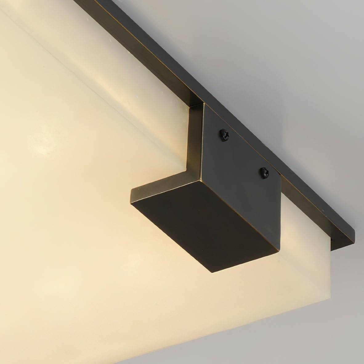 Sqonis Alabaster Ceiling Light