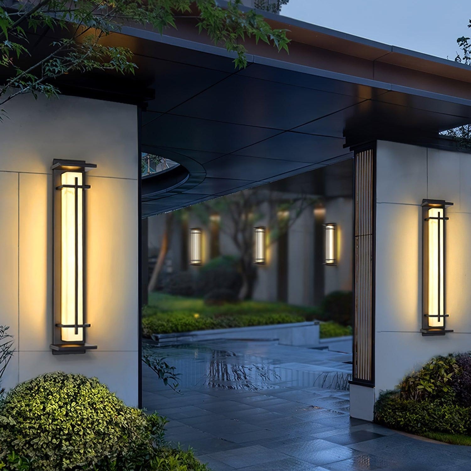 Sterni Outdoor Wall Light
