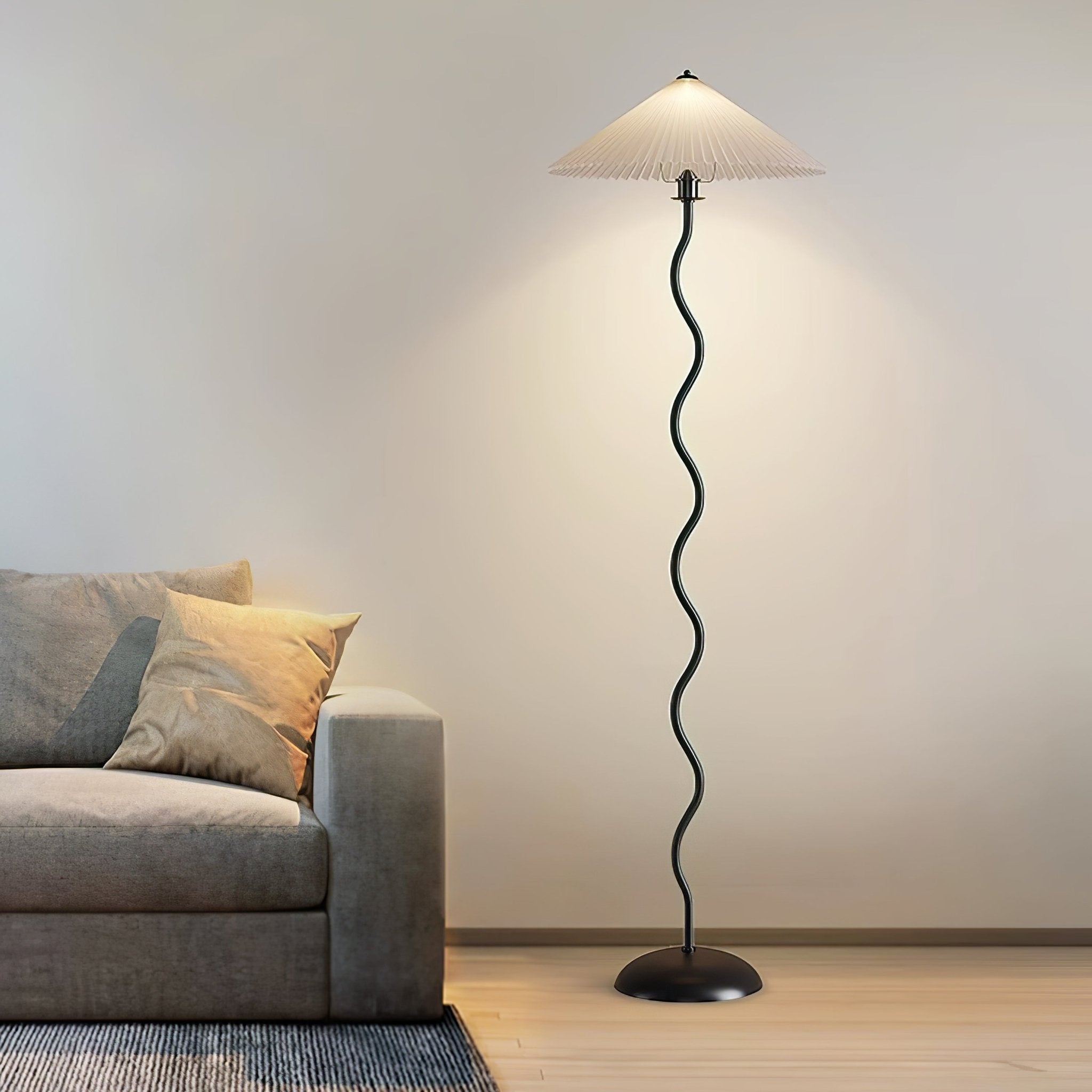 Suiggel Floor Lamp