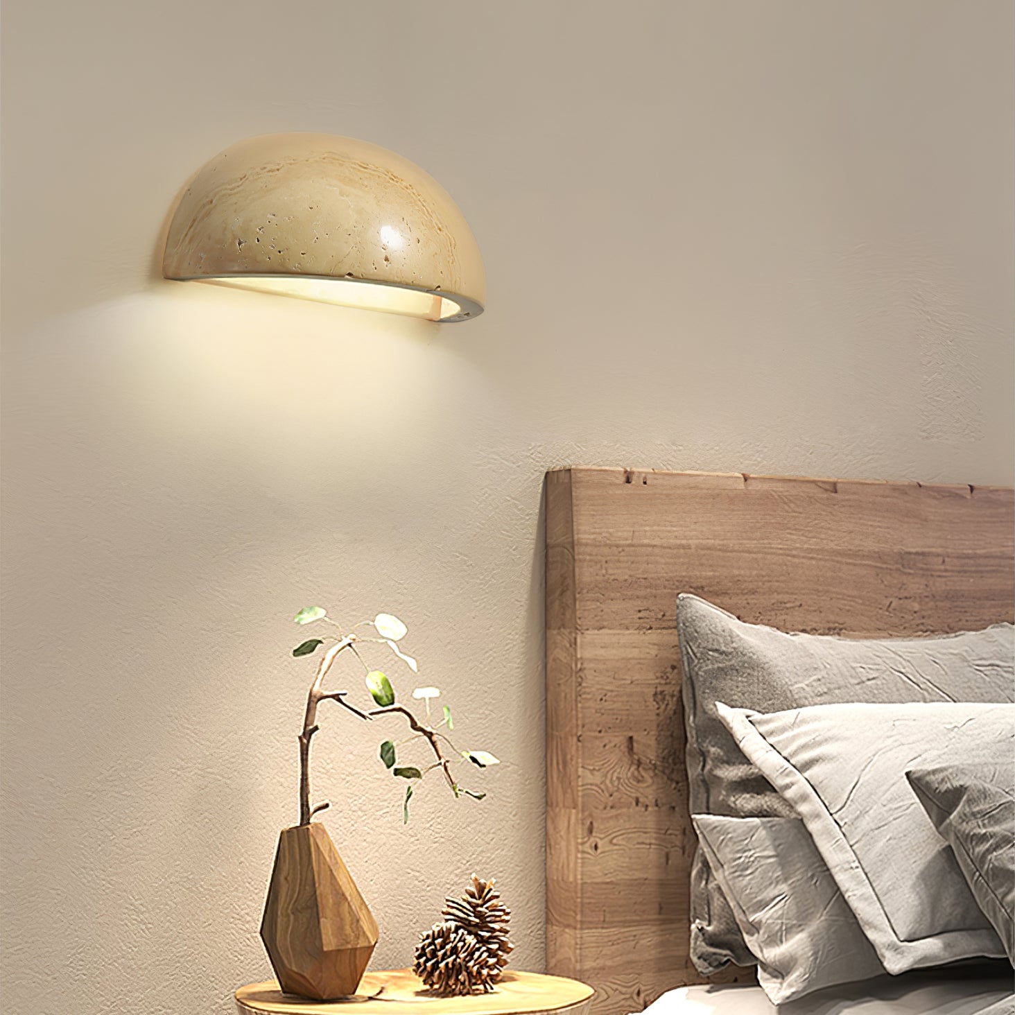 Devom Travertine Wall Light