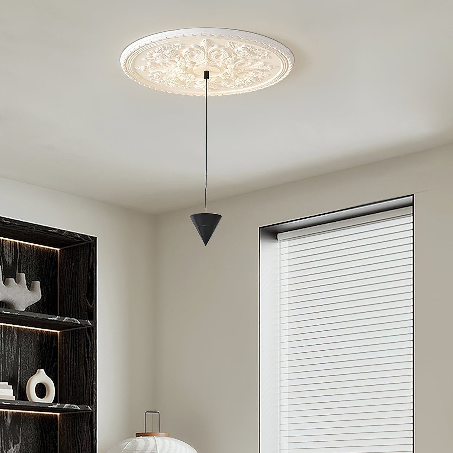 Setalune Pendant Light