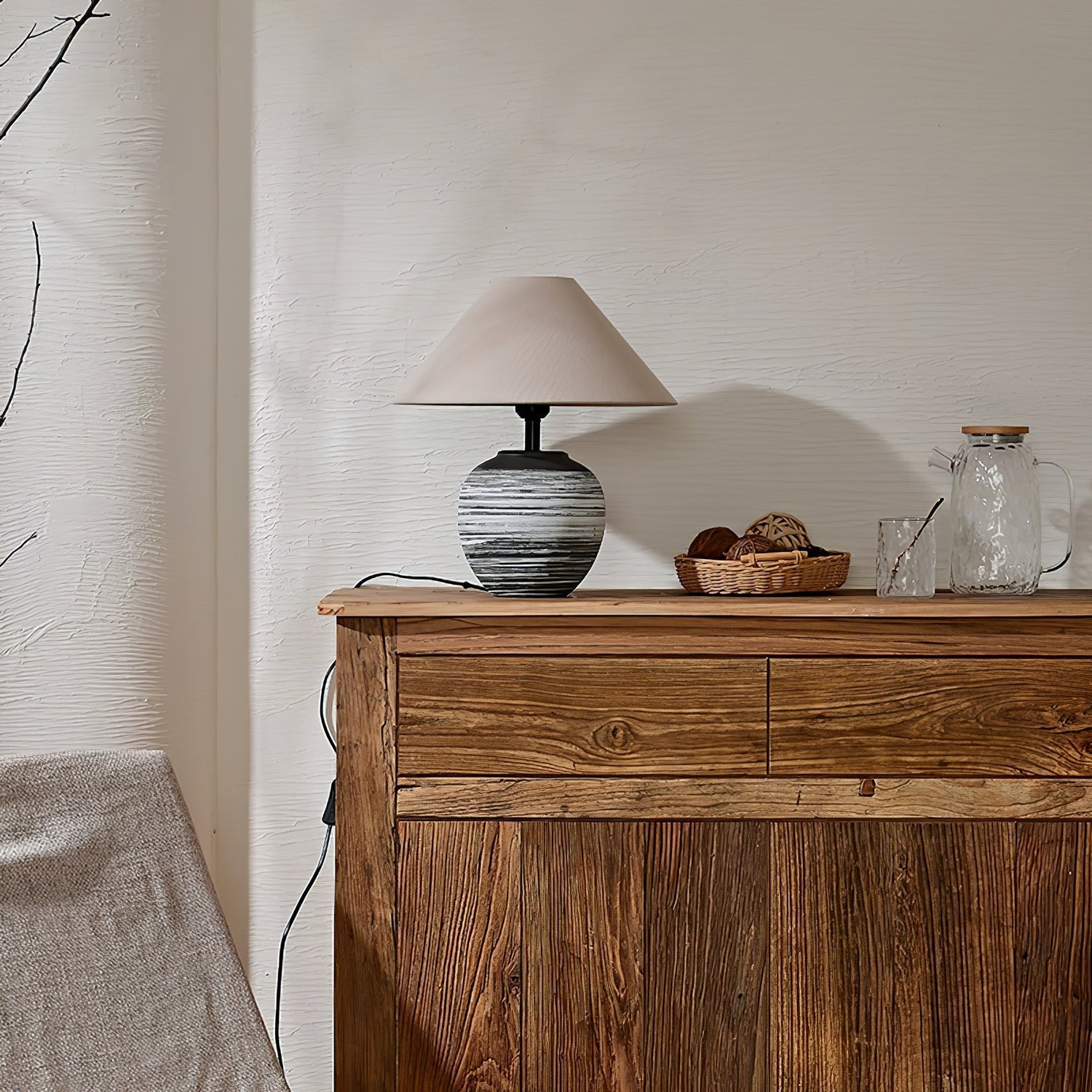 Motos Table Lamp
