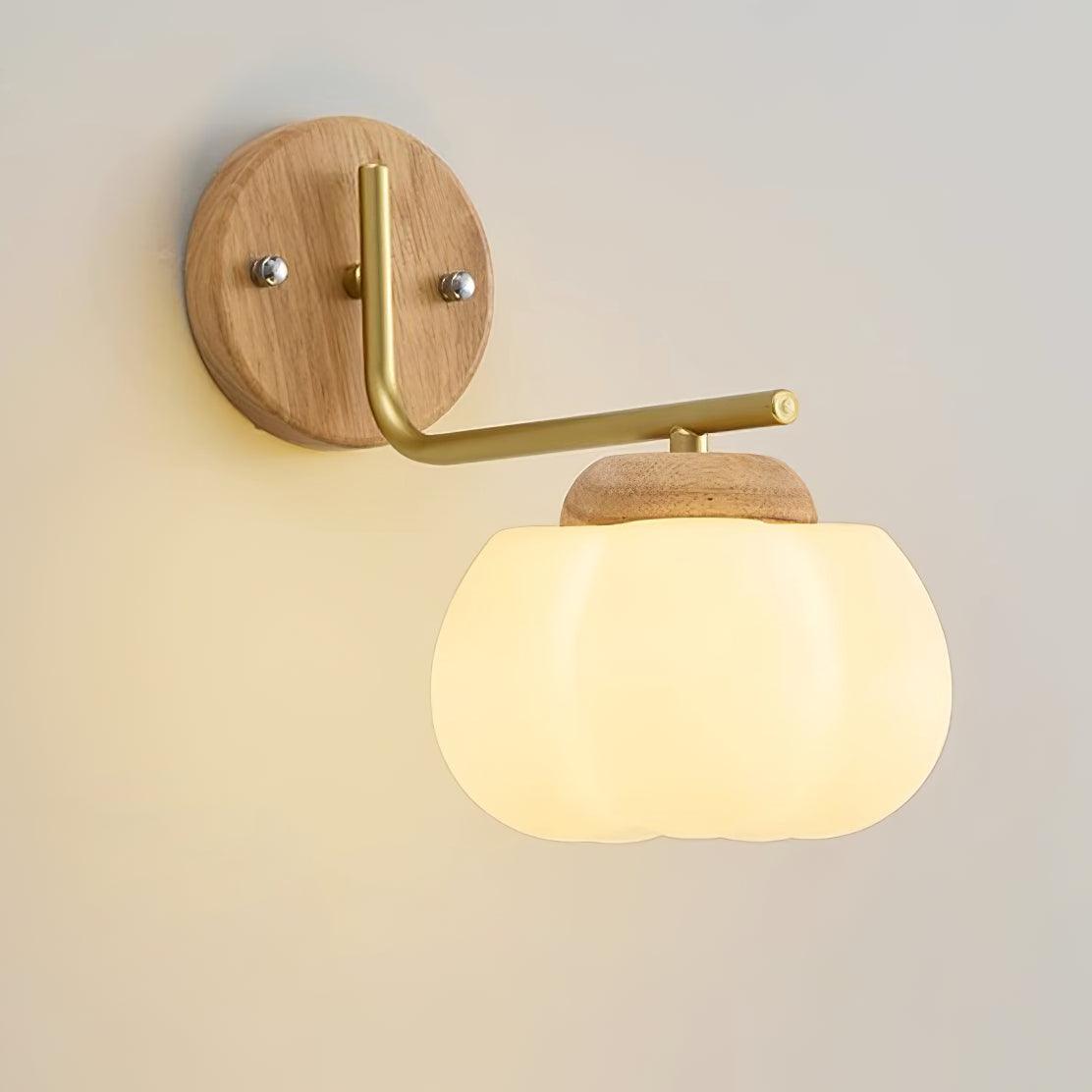 Liso Strawberry Wall Light
