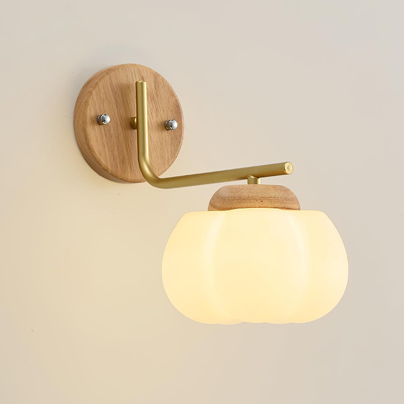 Liso Strawberry Wall Light