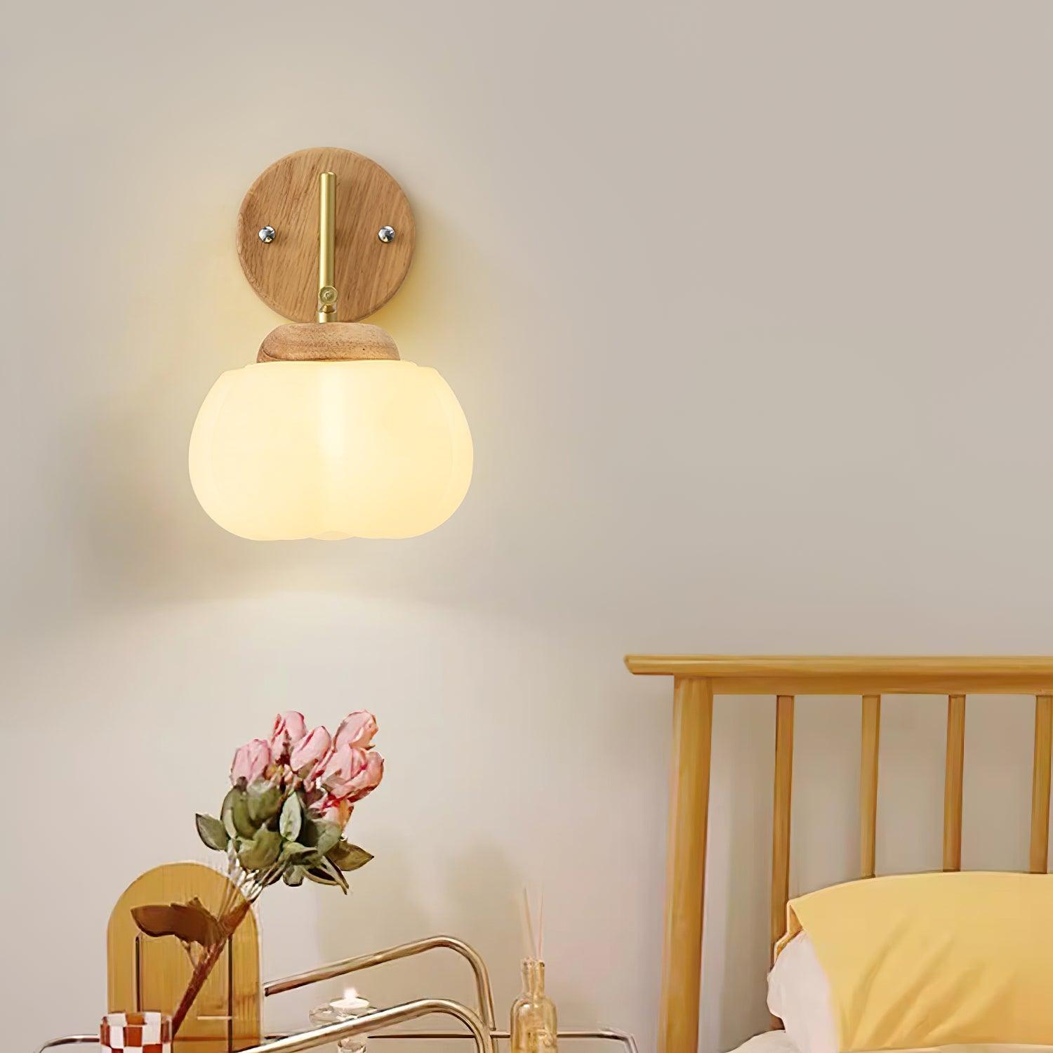 Liso Strawberry Wall Light