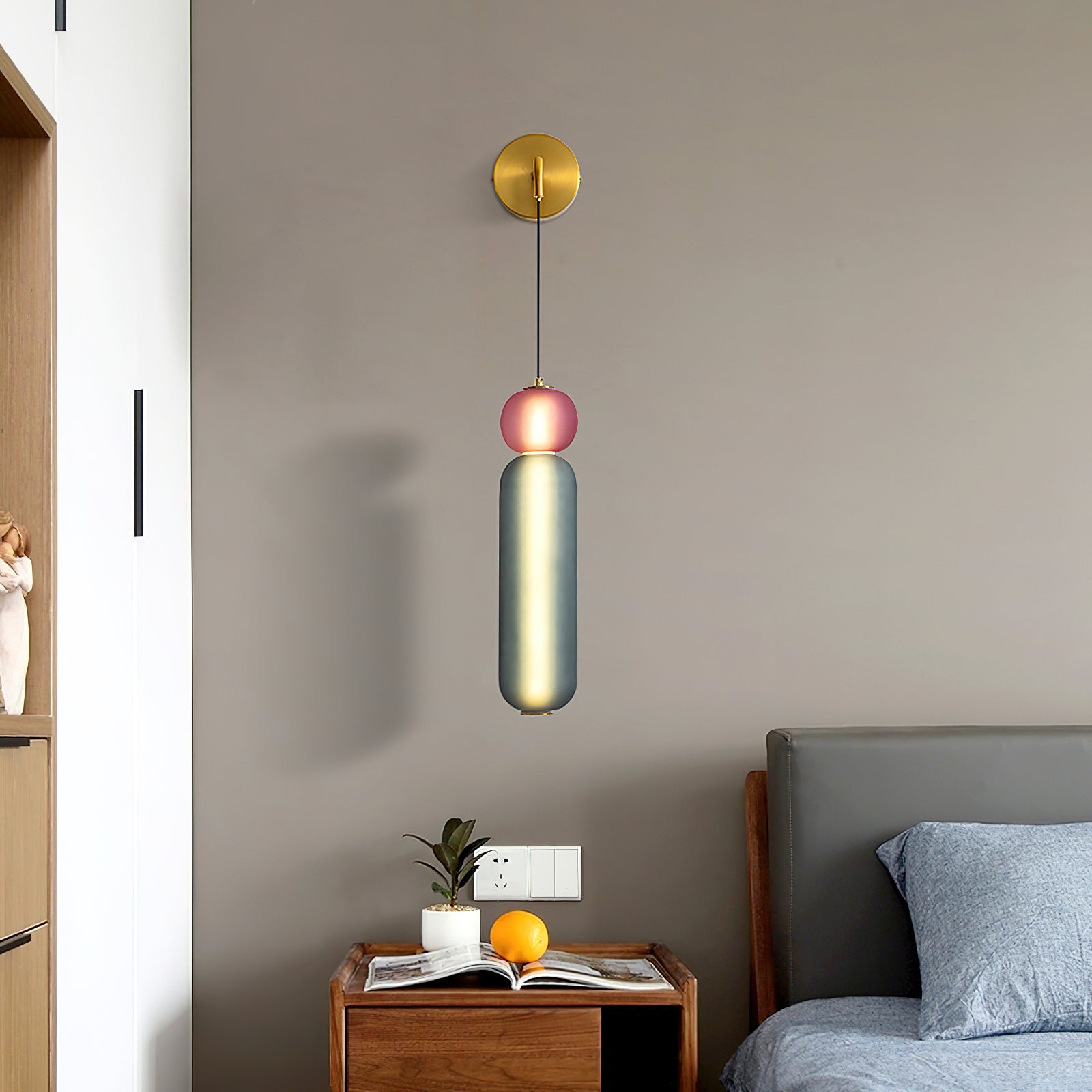 Suigon Wall Light