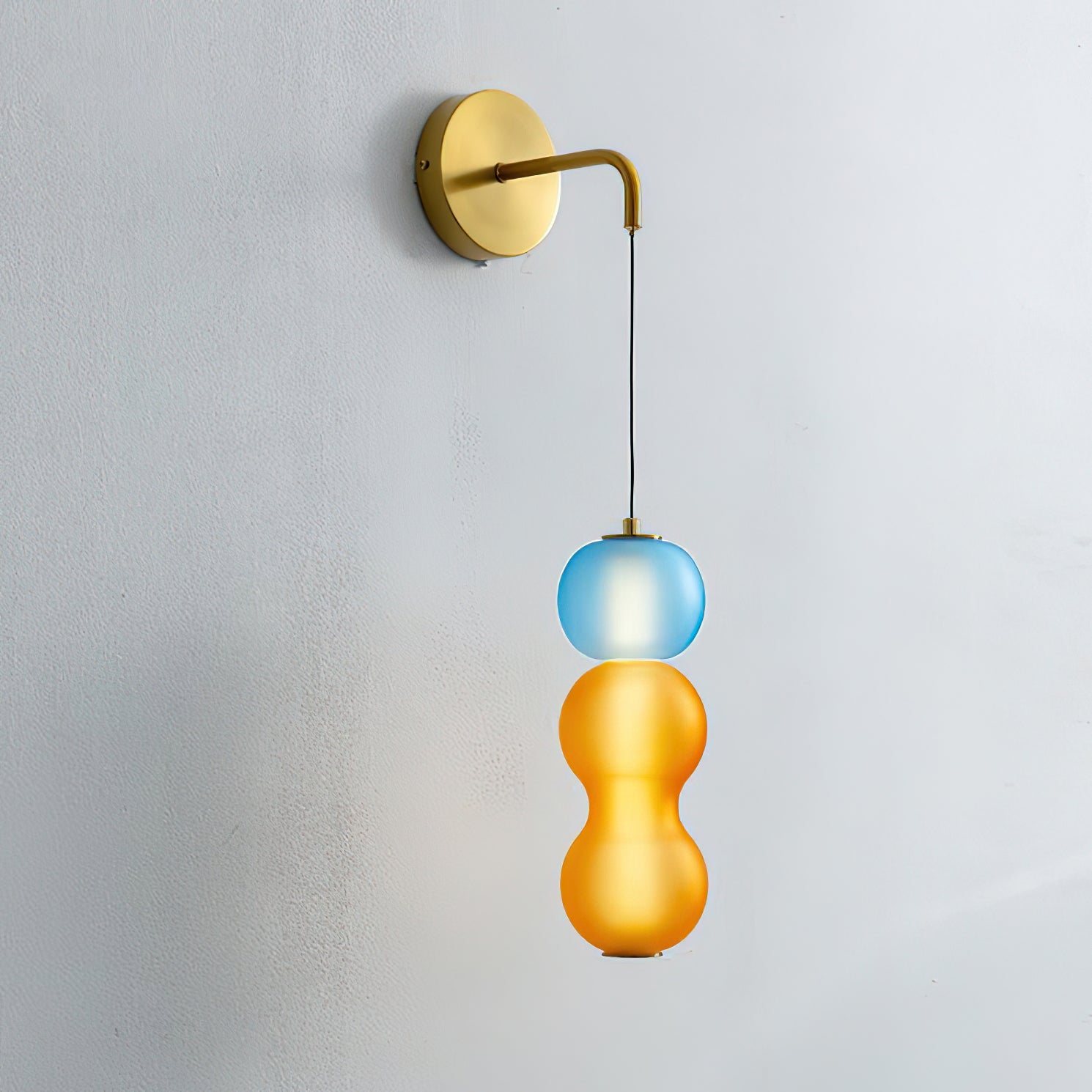 Suigon Wall Light