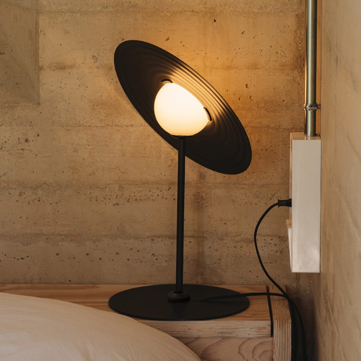 Mezon Table Lamp