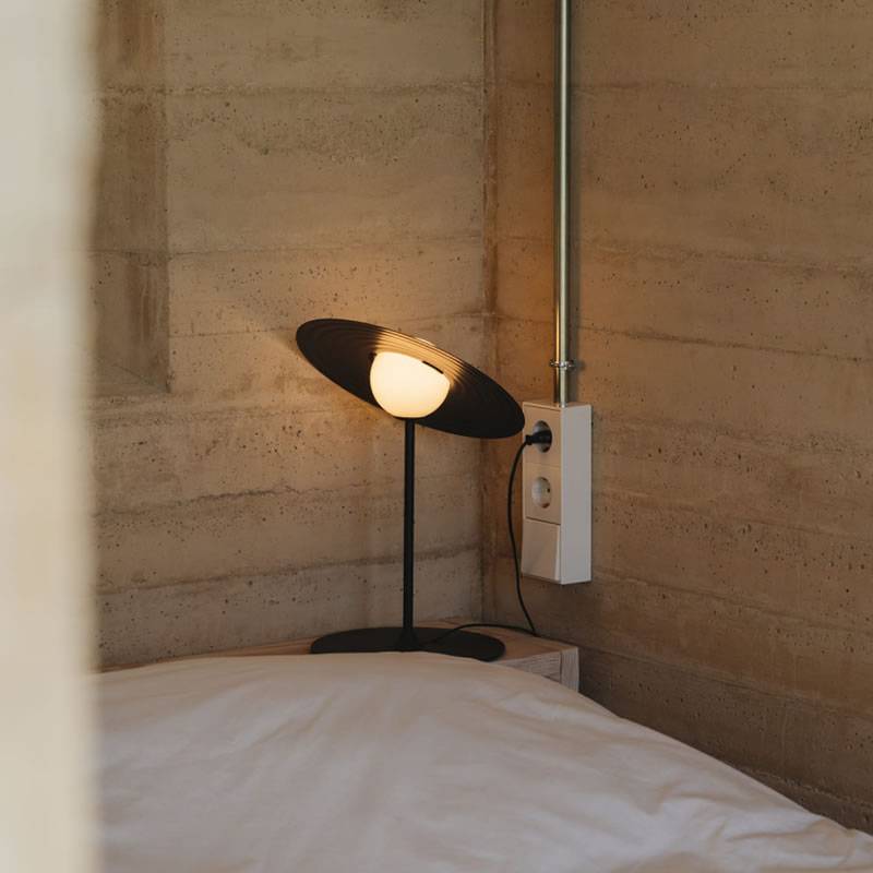 Mezon Table Lamp