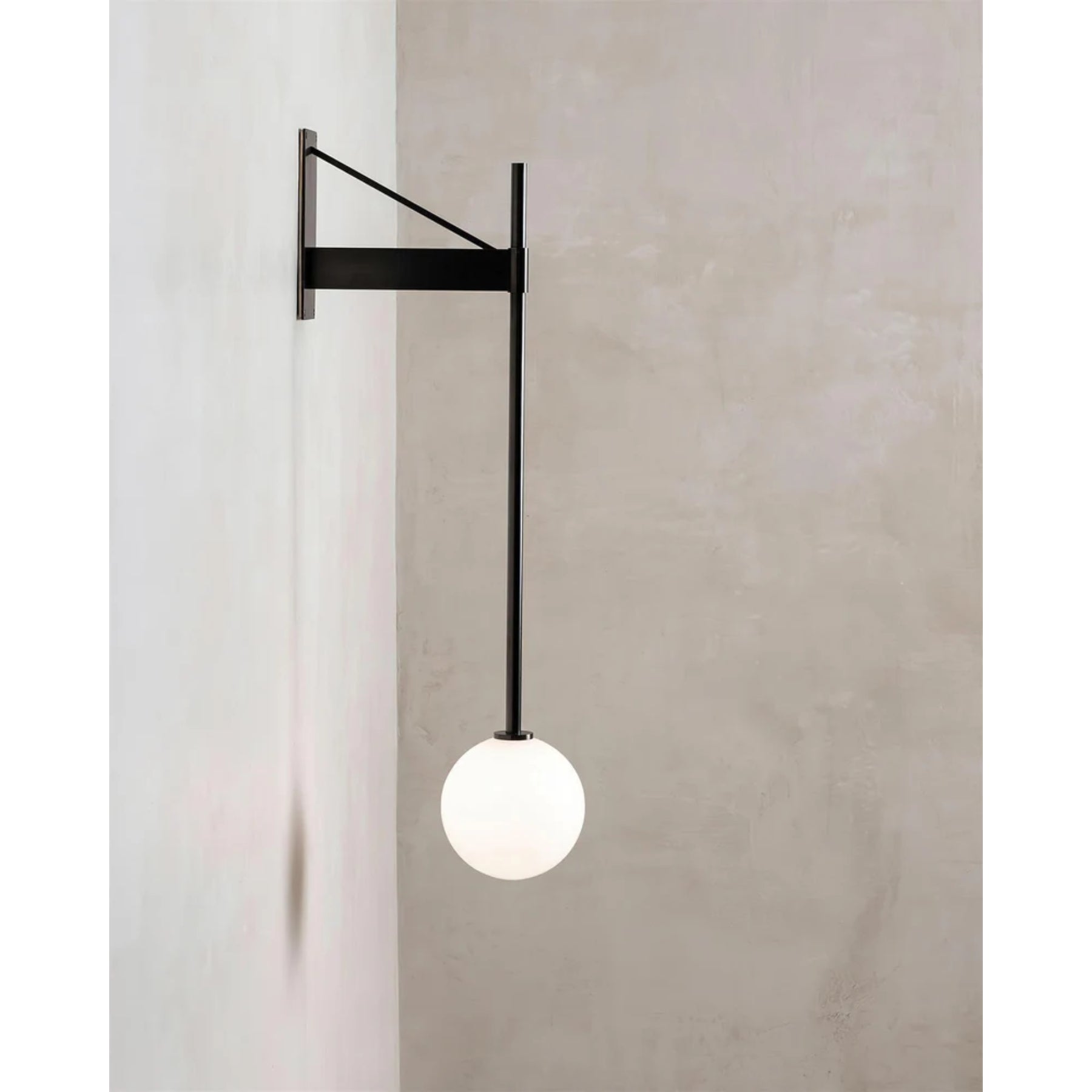 Oressi Wall Light