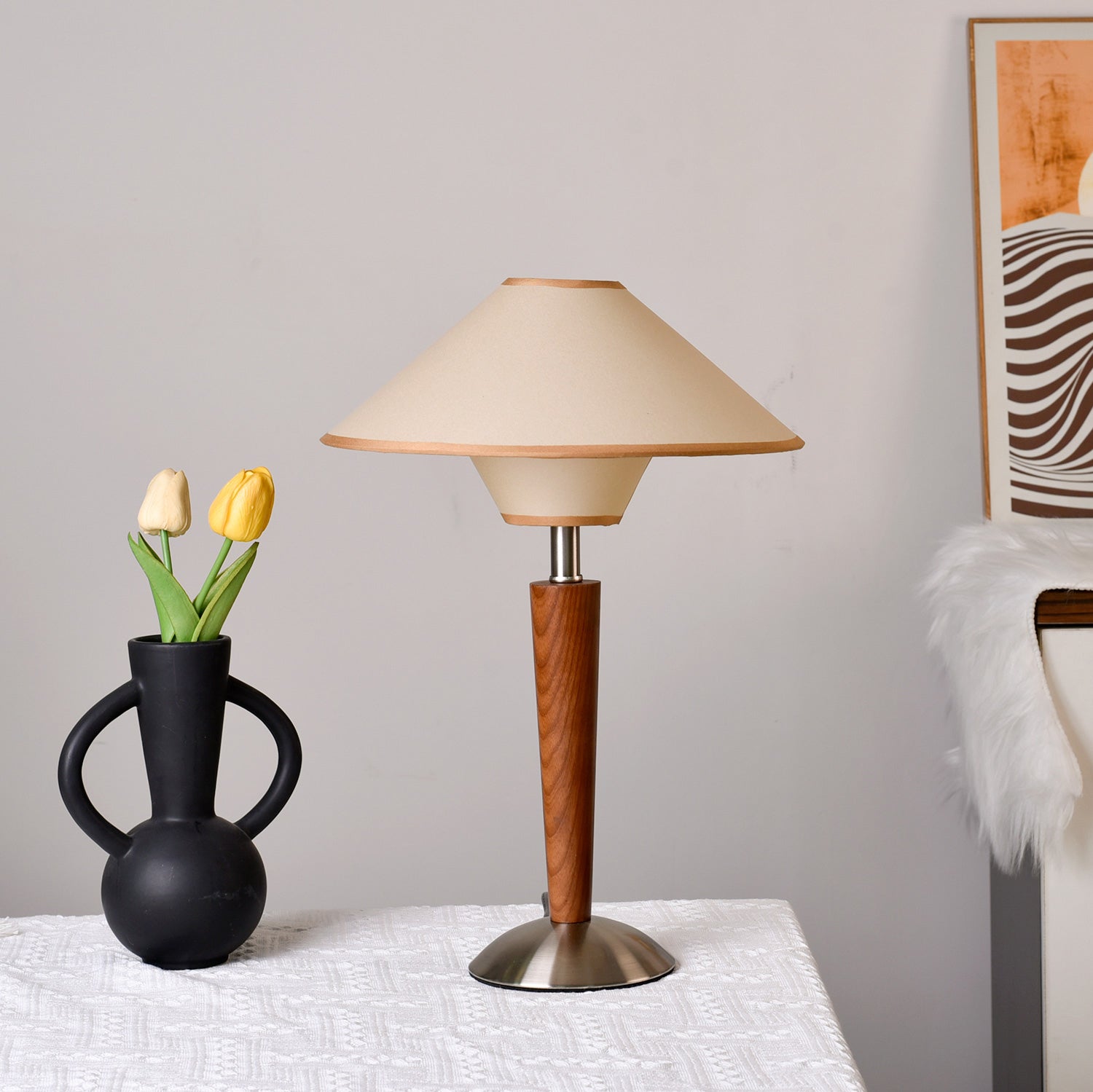 Nalira Table Lamp